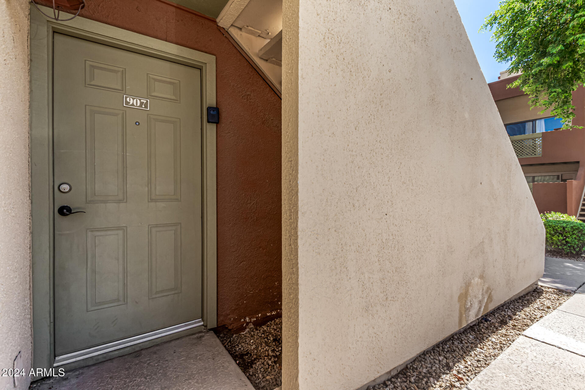 3500 N HAYDEN Road 907