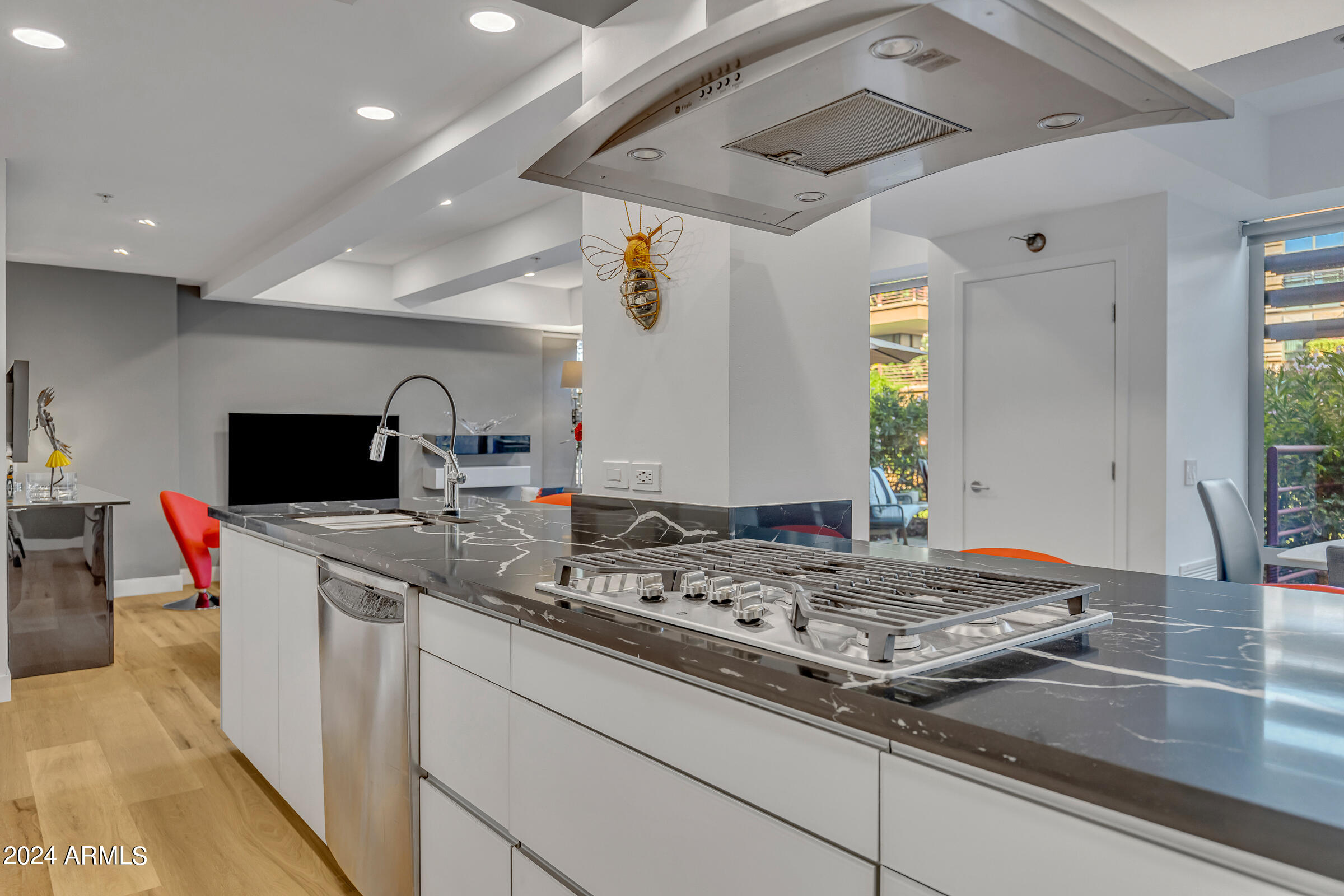 7121 E RANCHO VISTA Drive, 3011