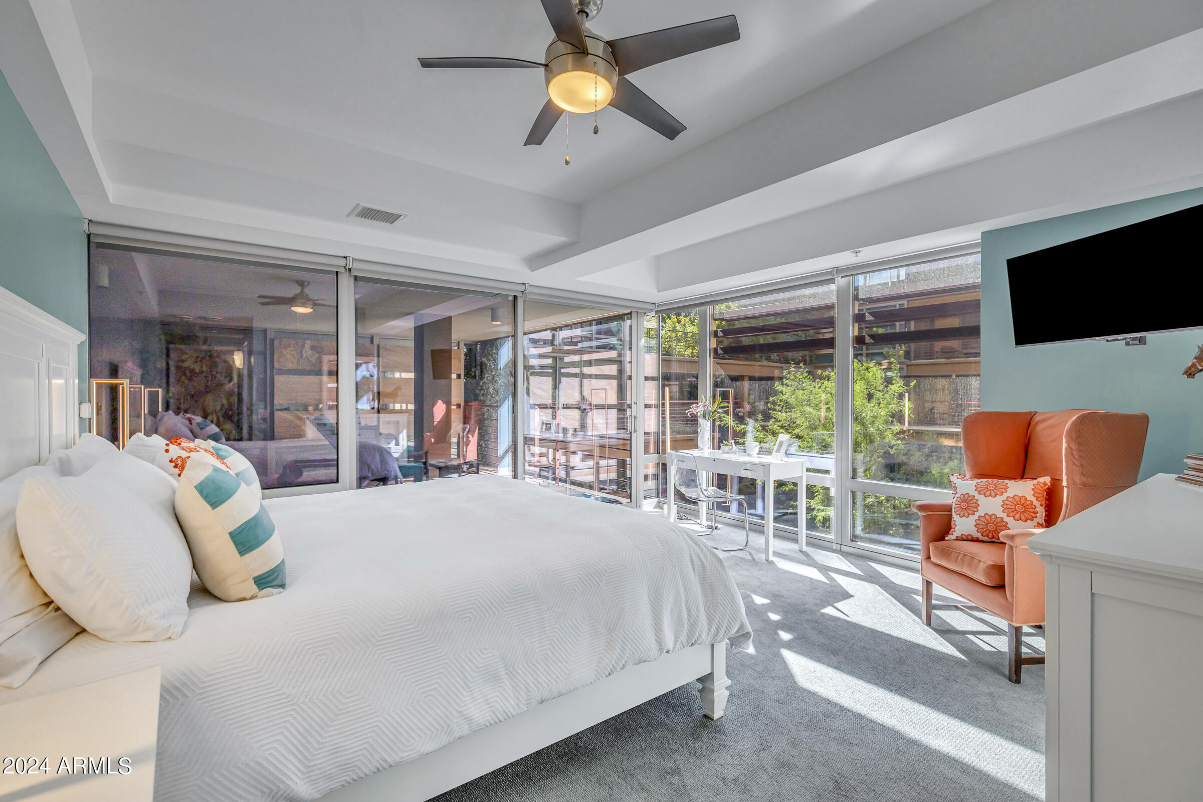 7121 E RANCHO VISTA Drive, 3011