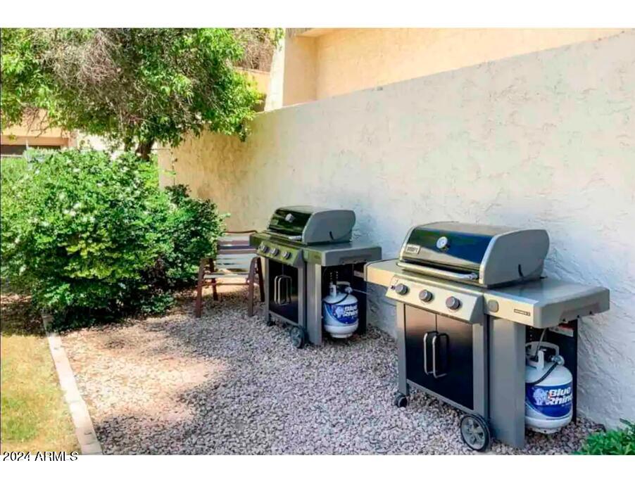 7625 E CAMELBACK Road A242
