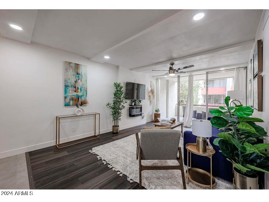 7625 E CAMELBACK Road A242