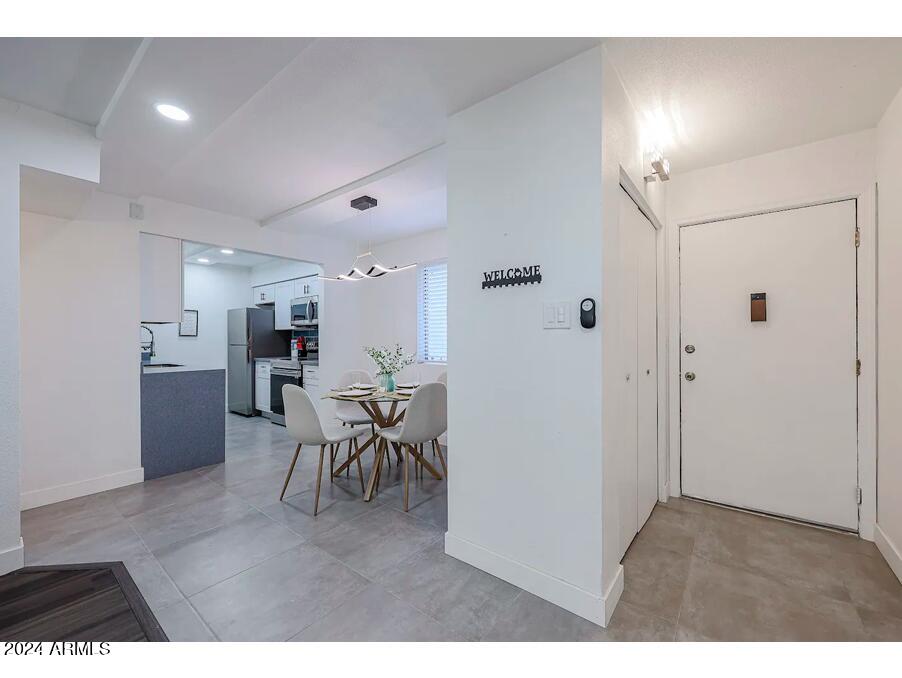 7625 E CAMELBACK Road A242