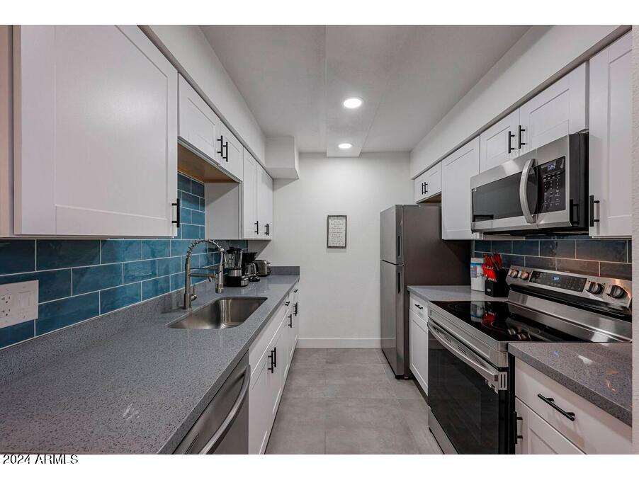 7625 E CAMELBACK Road A242