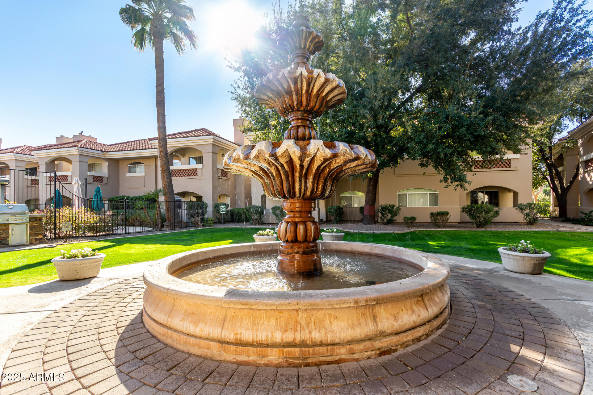 8653 E ROYAL PALM Road 1014