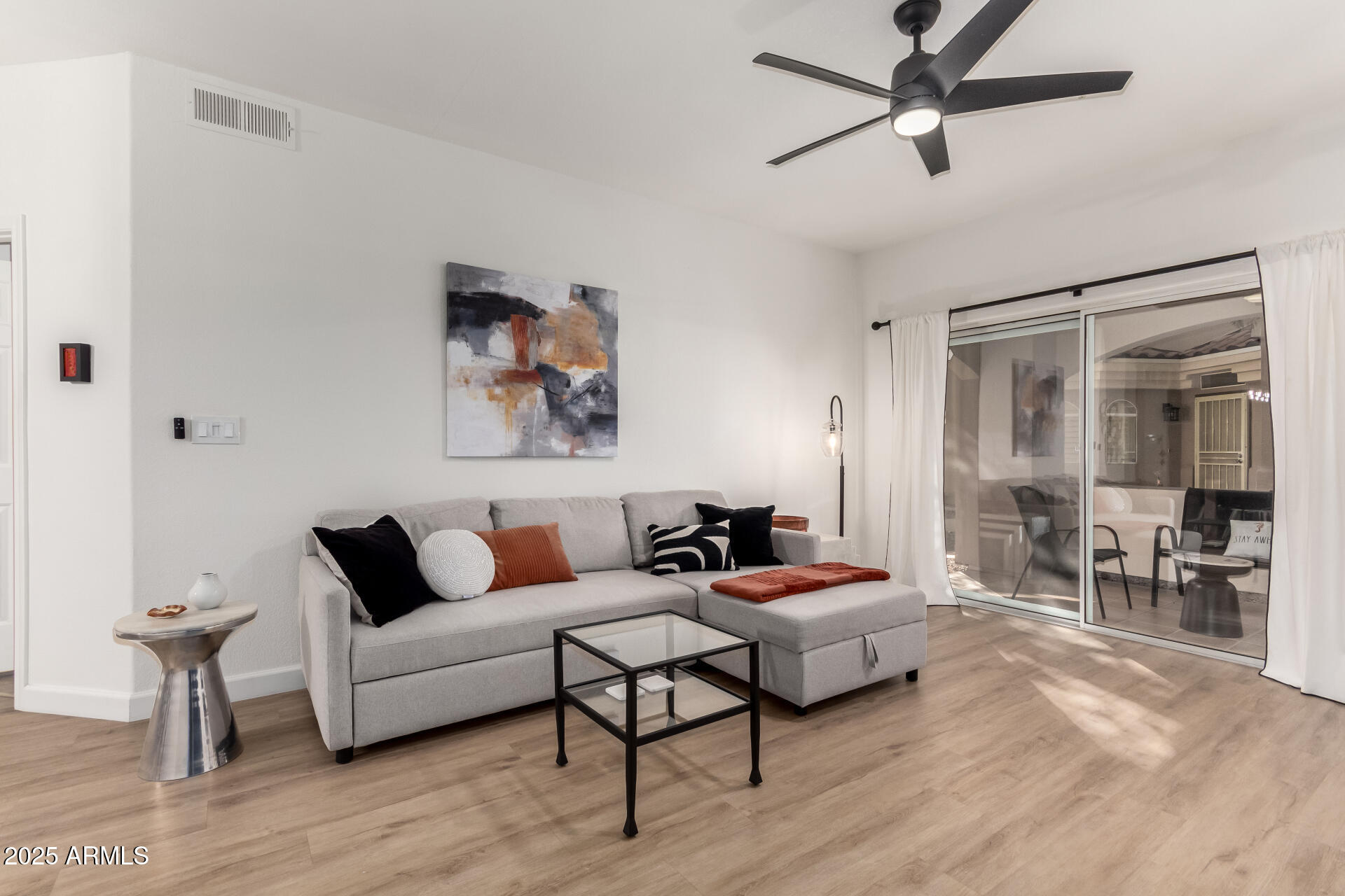 8653 E ROYAL PALM Road 1014