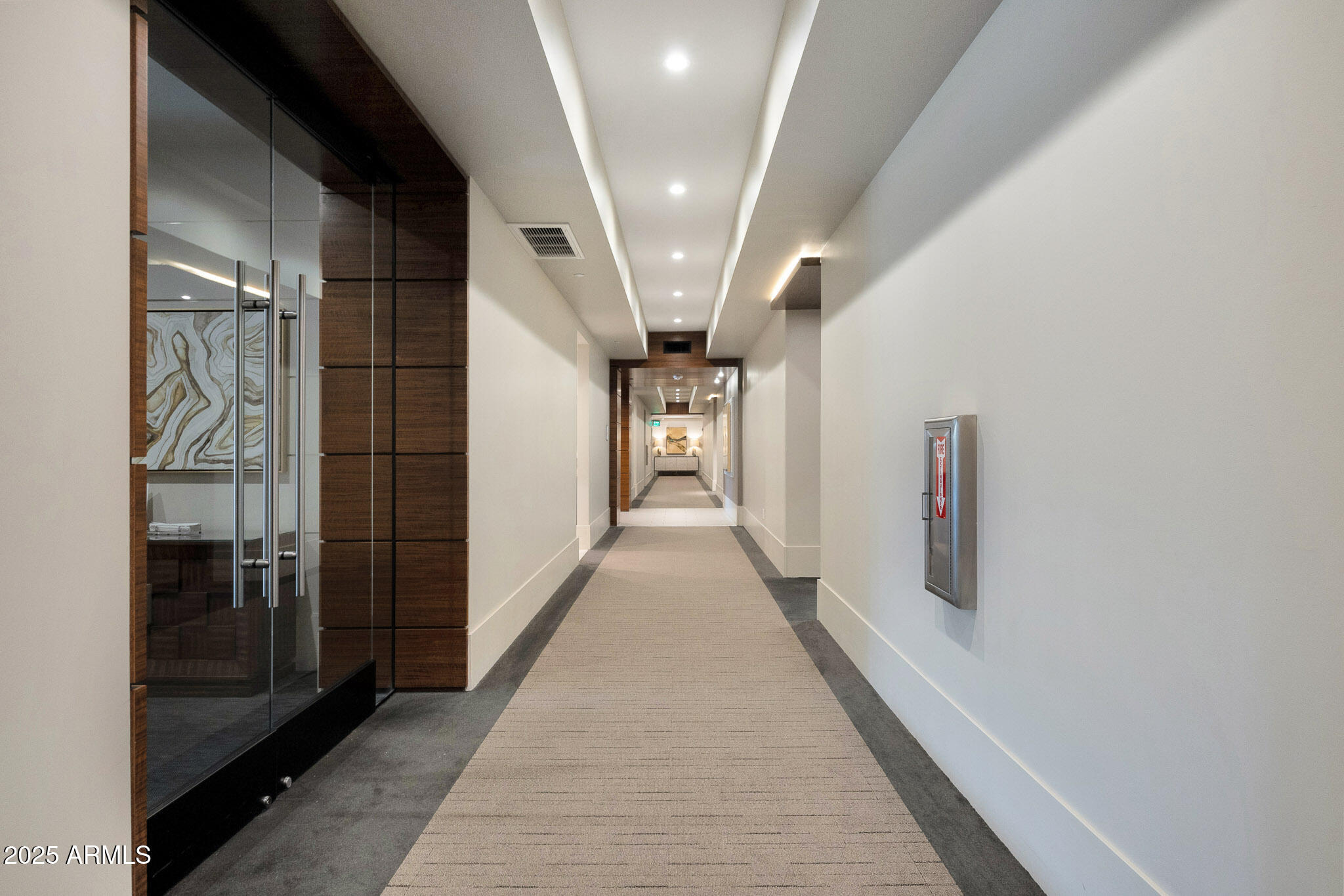6166 N SCOTTSDALE Road B1005