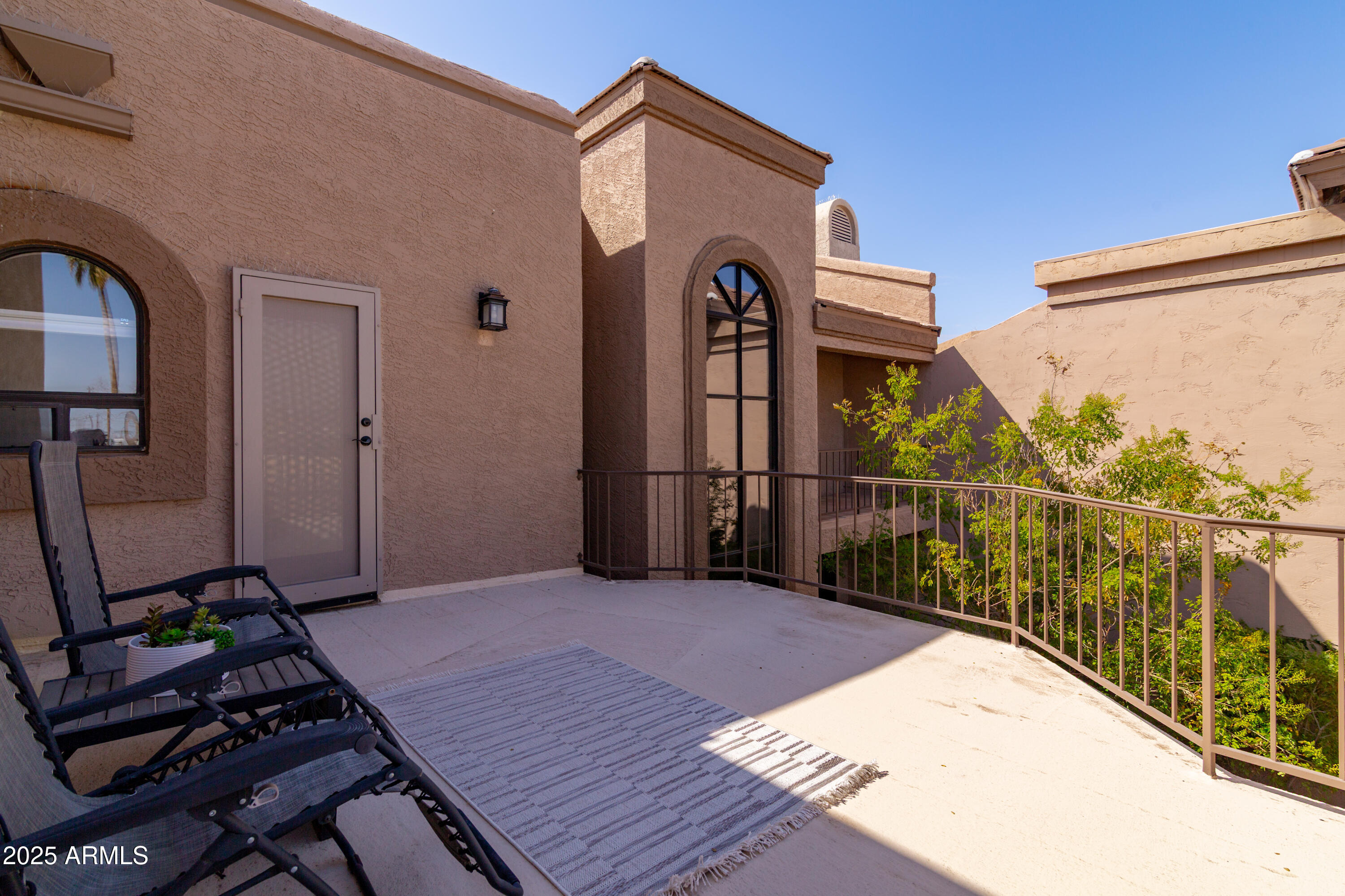 8100 E CAMELBACK Road 138