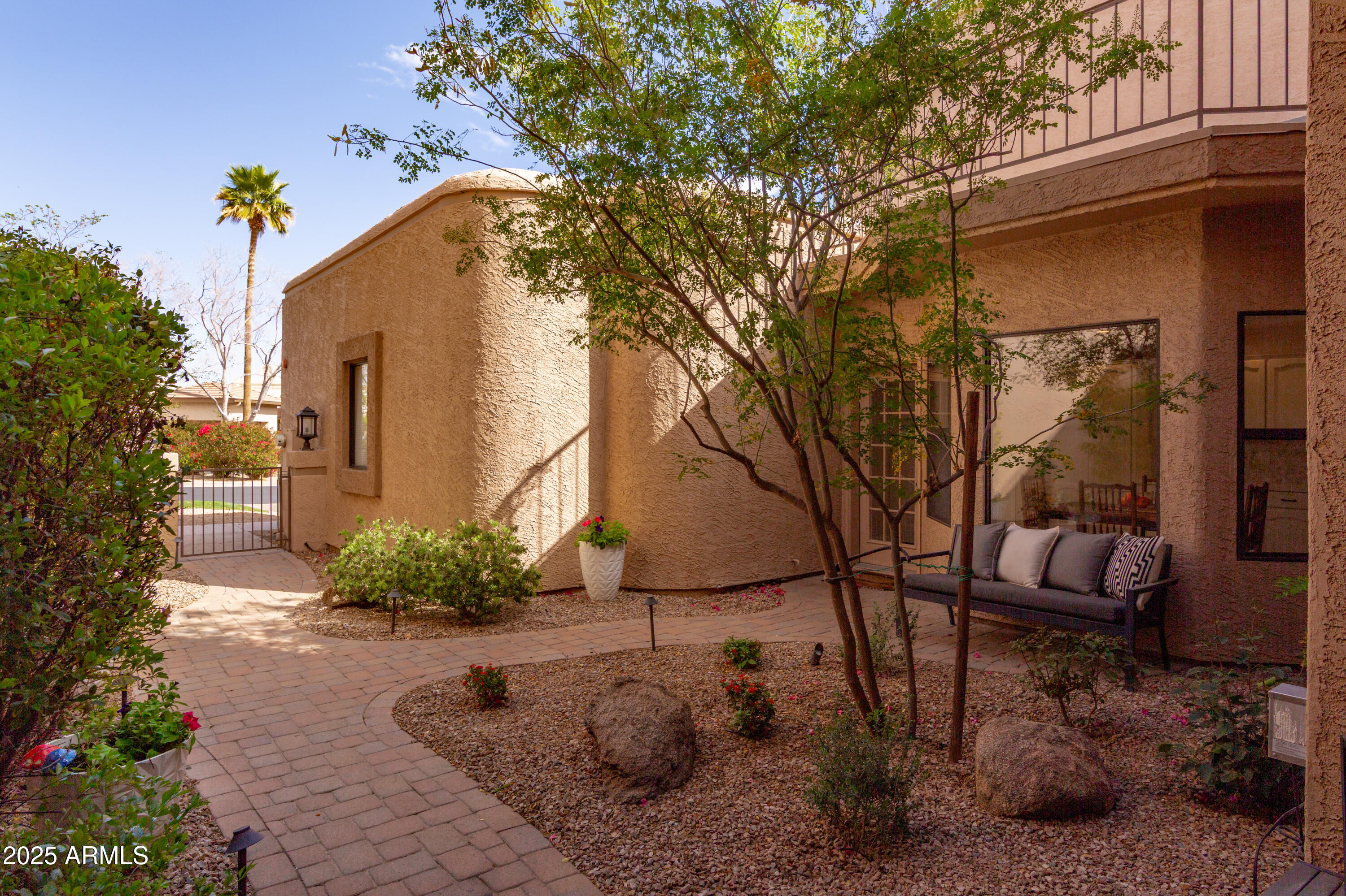8100 E CAMELBACK Road 138