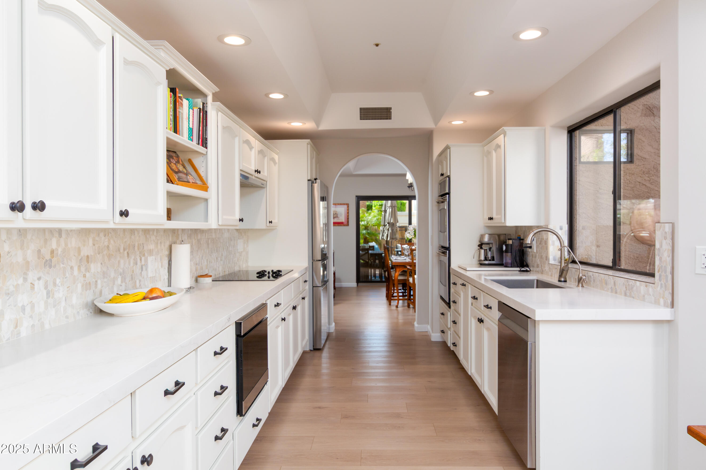 8100 E CAMELBACK Road 138