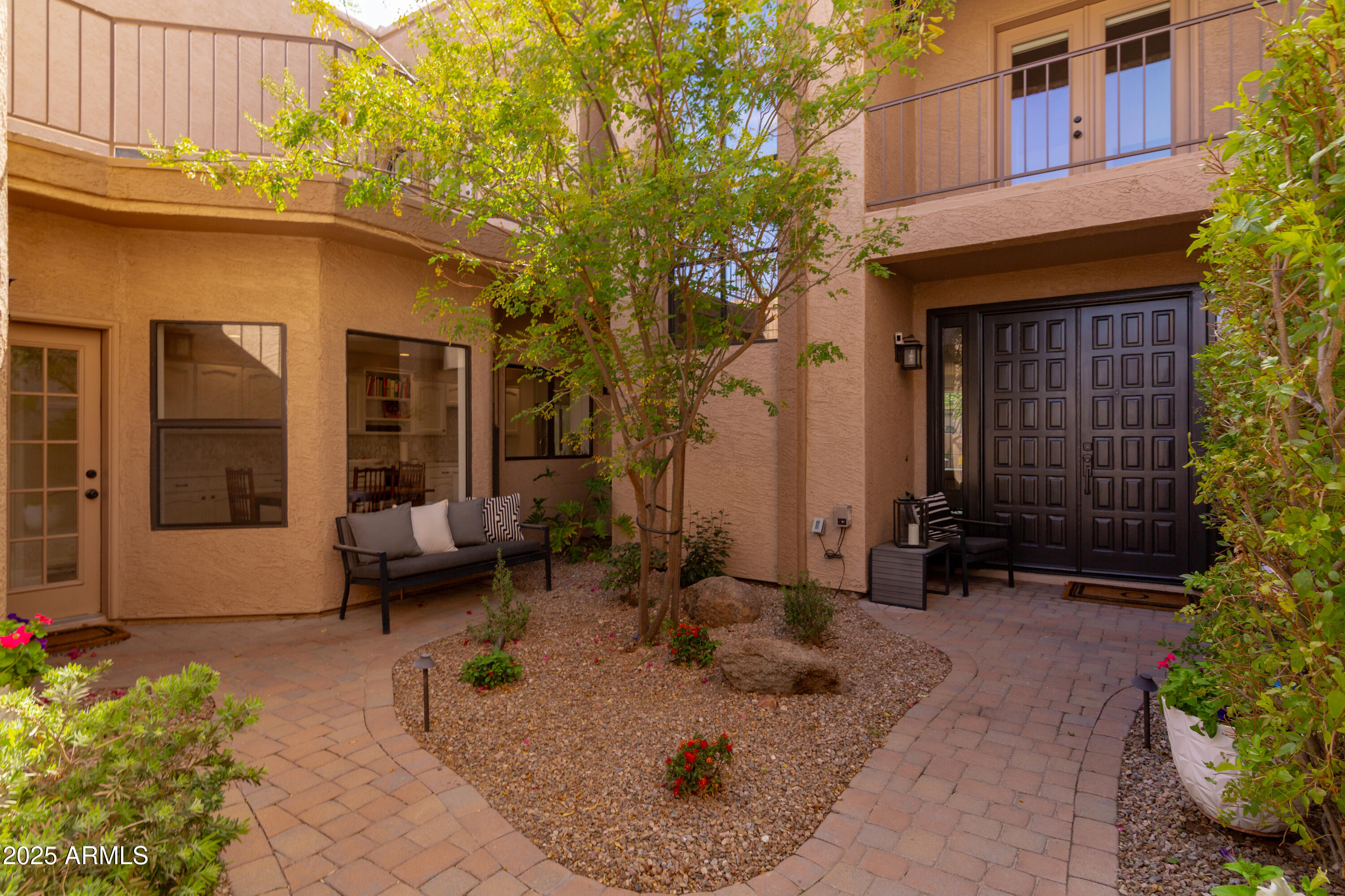 8100 E CAMELBACK Road 138