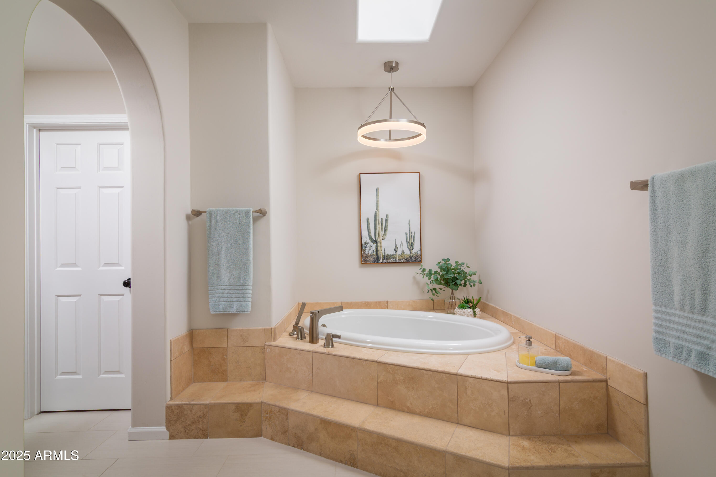 8100 E CAMELBACK Road 138