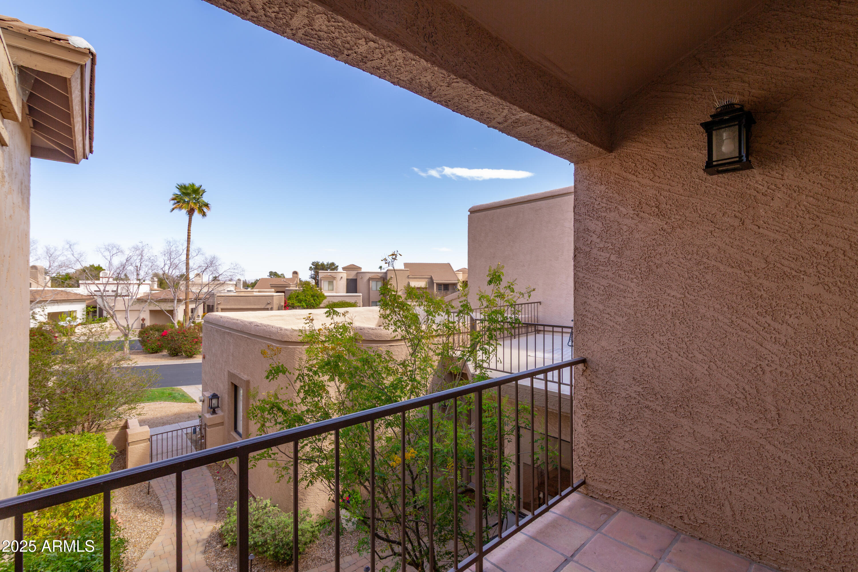 8100 E CAMELBACK Road 138