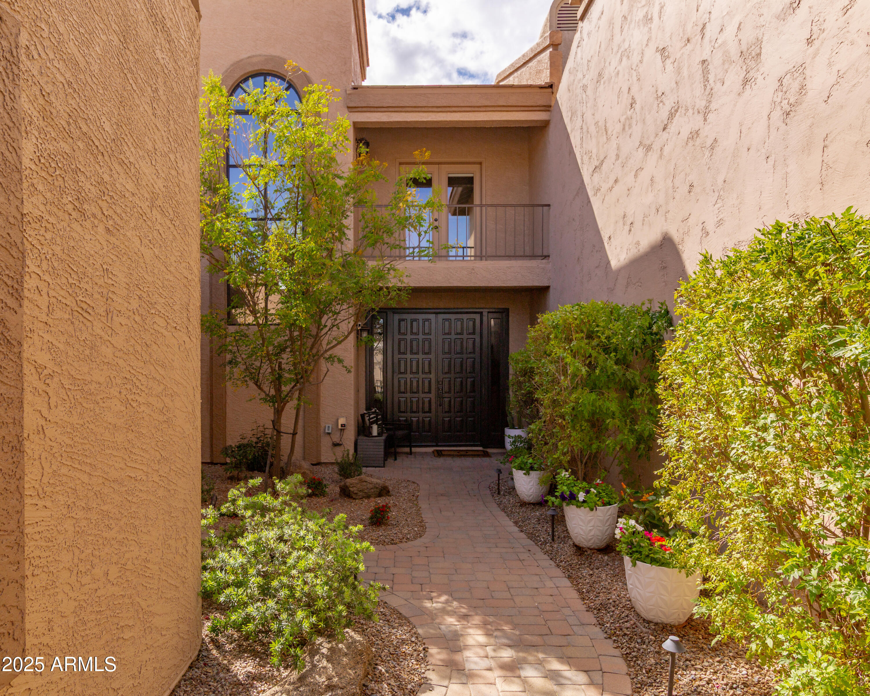 8100 E CAMELBACK Road 138