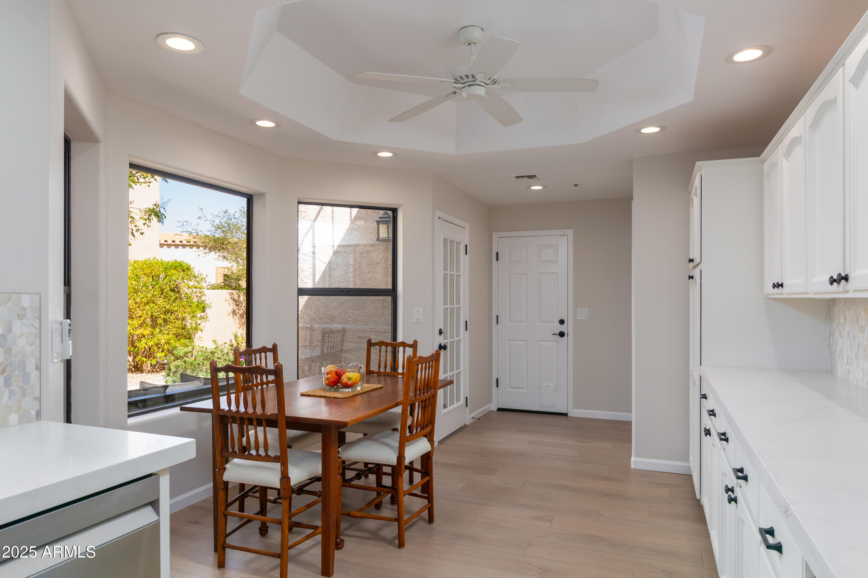 8100 E CAMELBACK Road 138