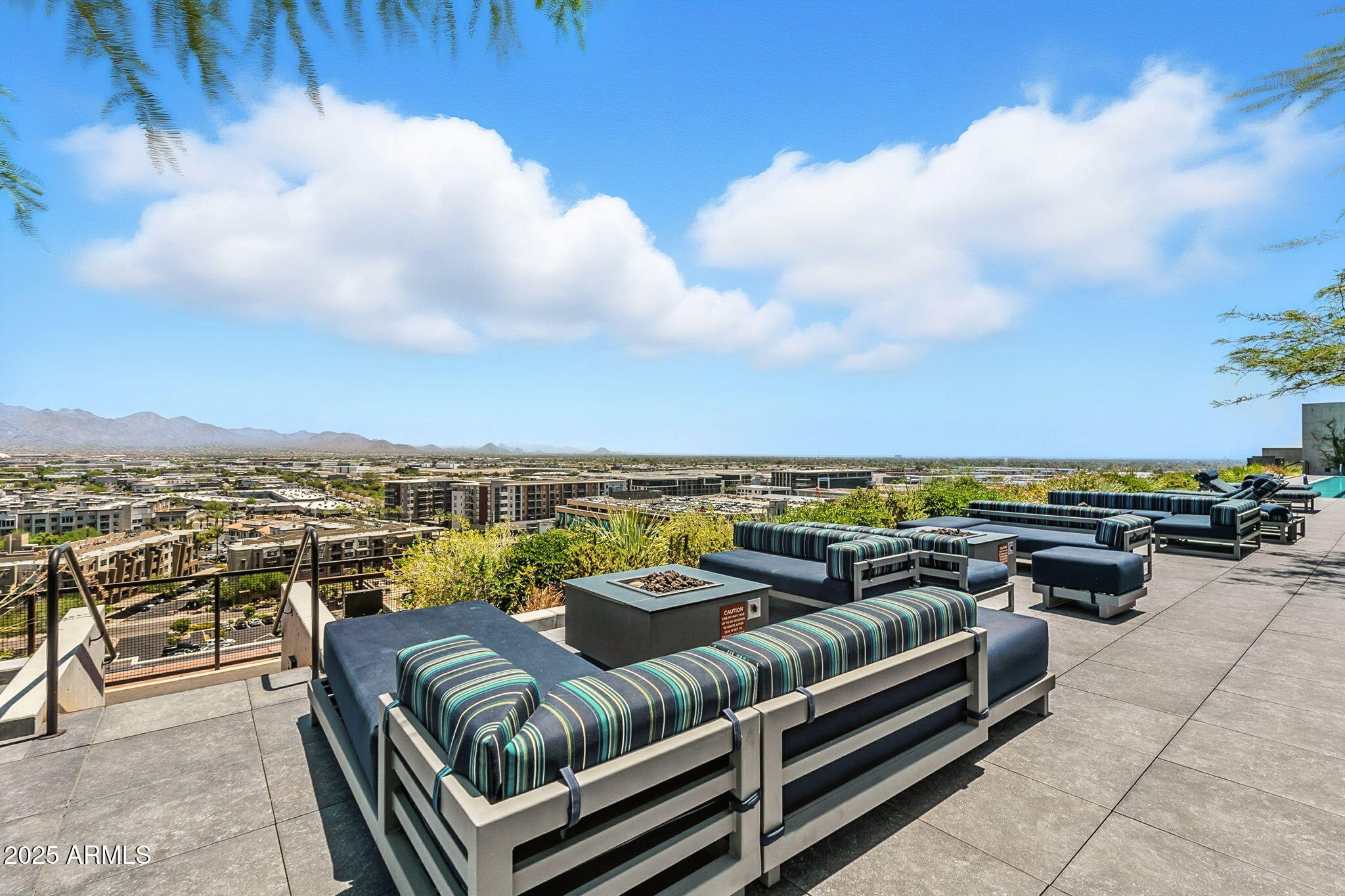 7180 E KIERLAND Boulevard 1112