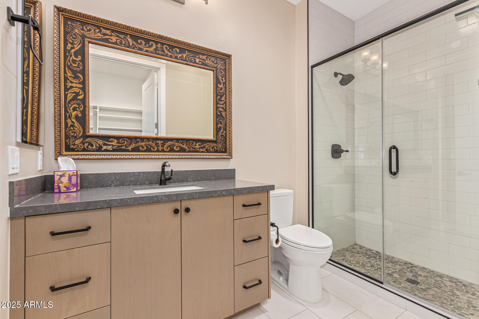 5250 E DEER VALLEY Drive 450