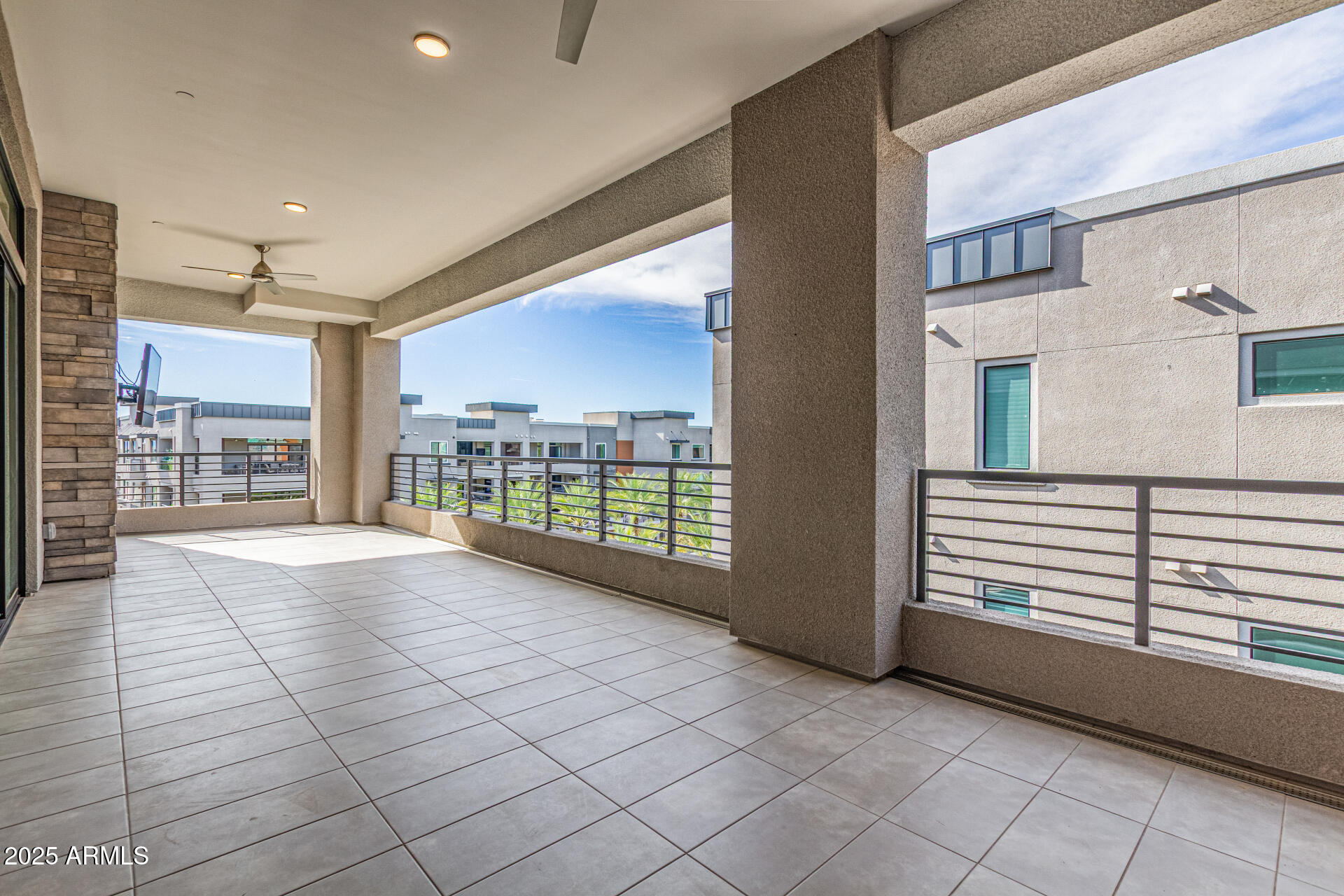 5250 E DEER VALLEY Drive 450