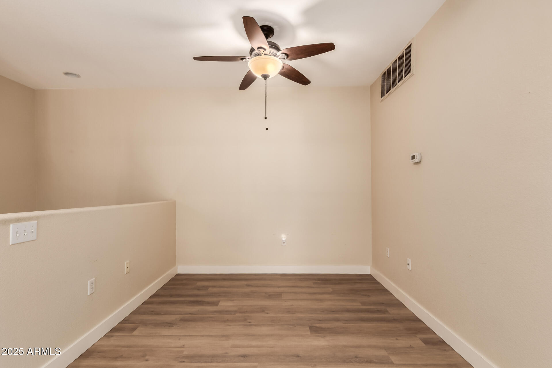 10410 N CAVE CREEK Road 2006