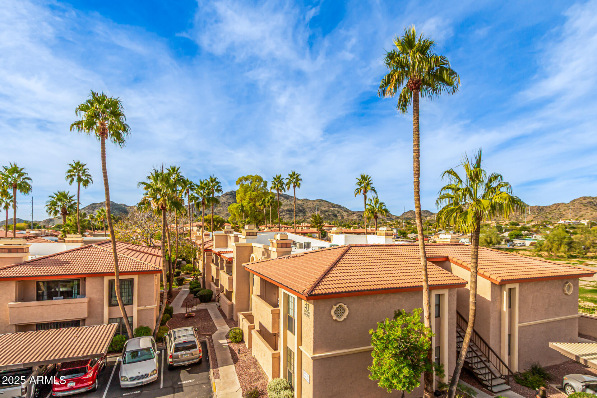 10410 N CAVE CREEK Road 2006