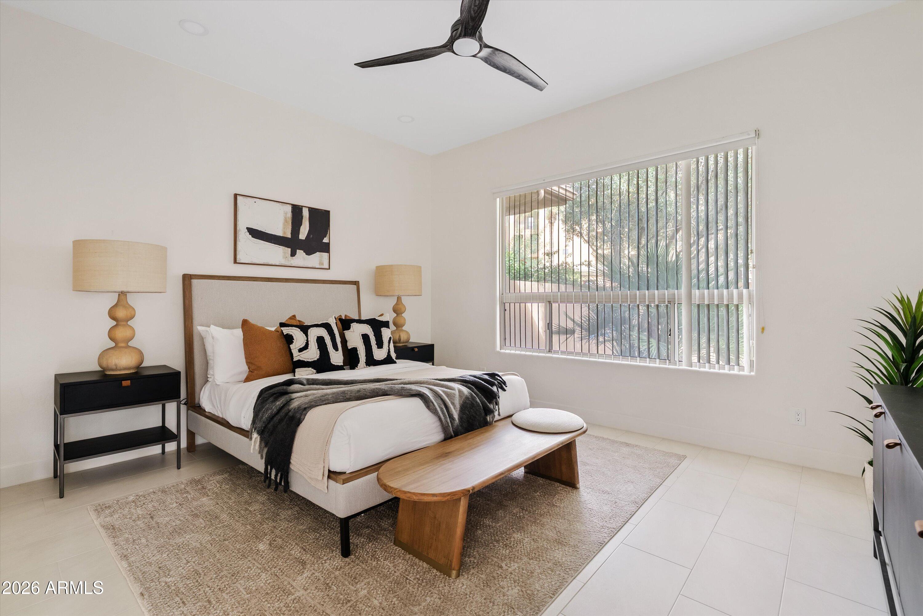 15240 N CLUBGATE Drive 113