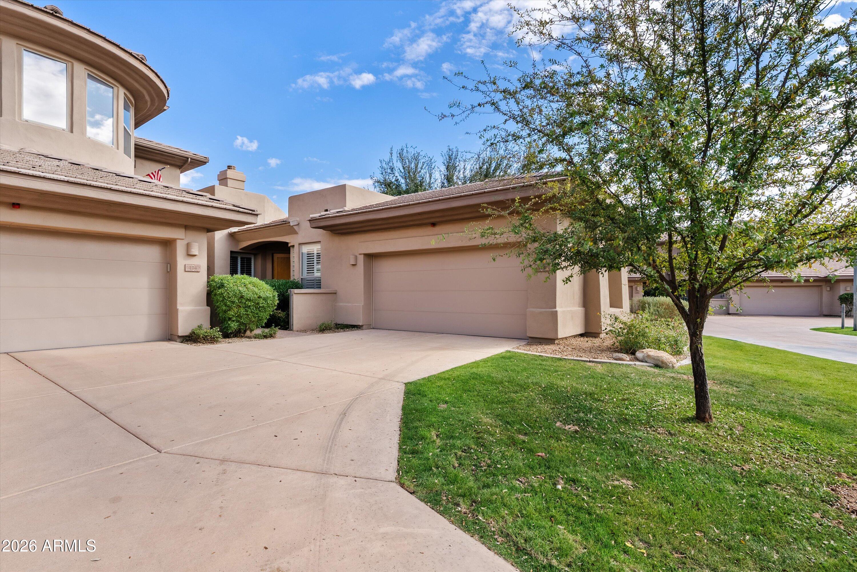 15240 N CLUBGATE Drive 113