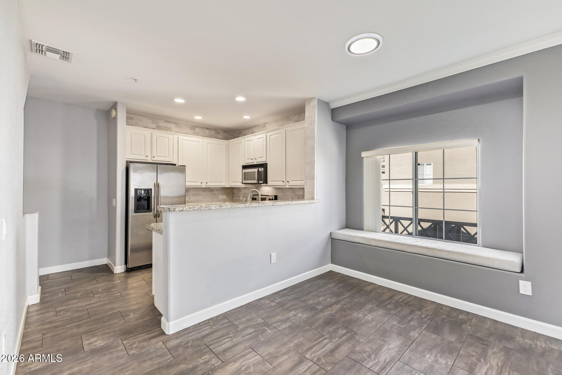 4465 E PARADISE VILLAGE Parkway 1212