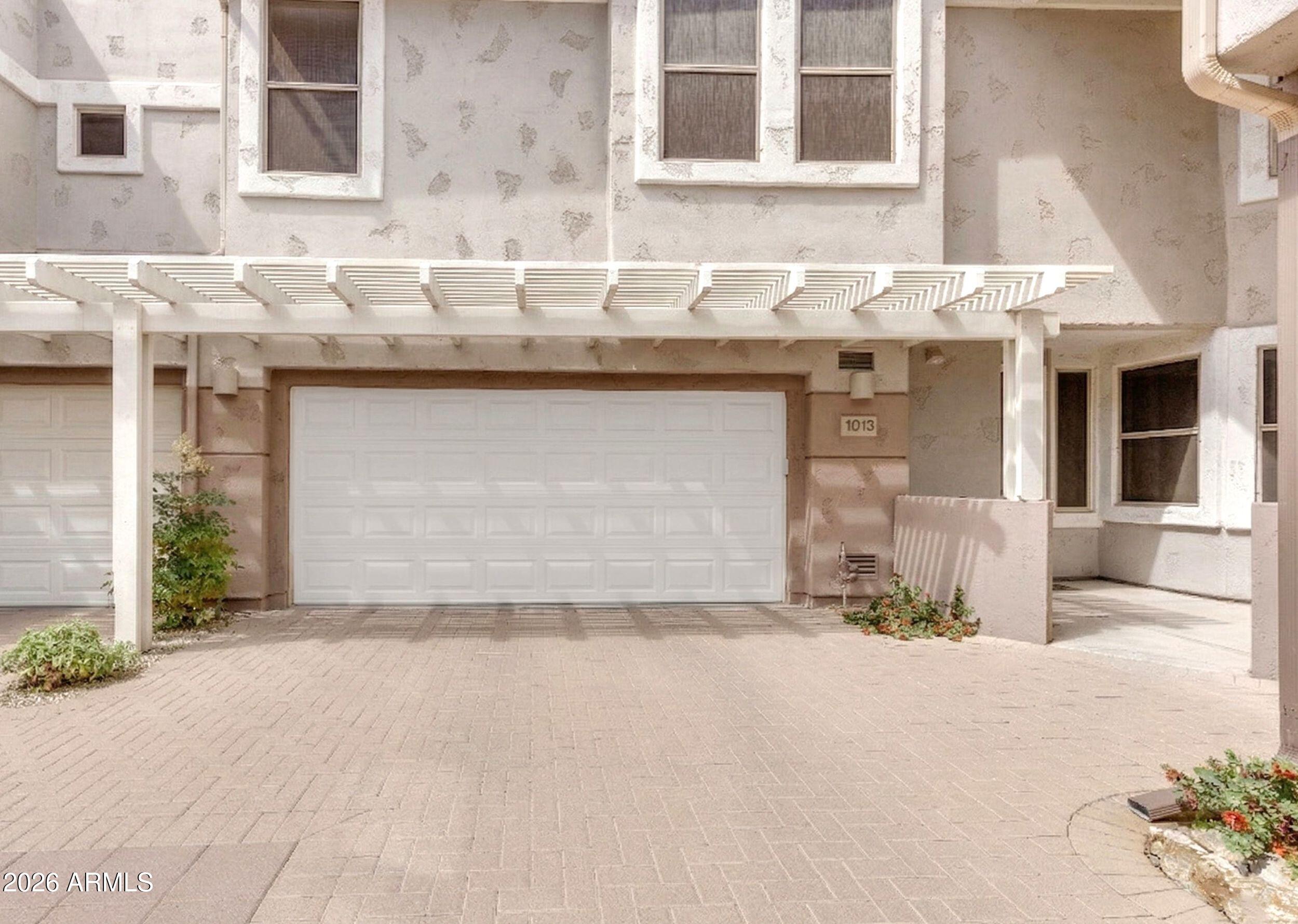 15221 N CLUBGATE Drive 1013