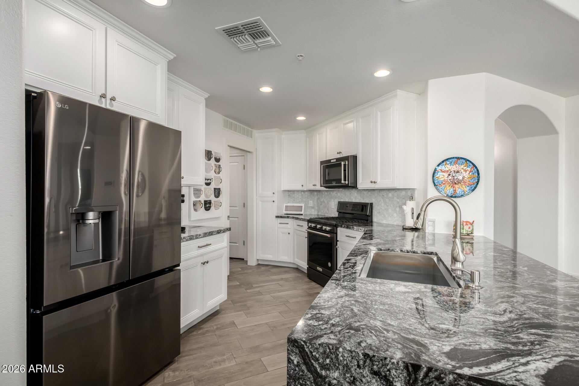 7601 E INDIAN BEND Road 2062