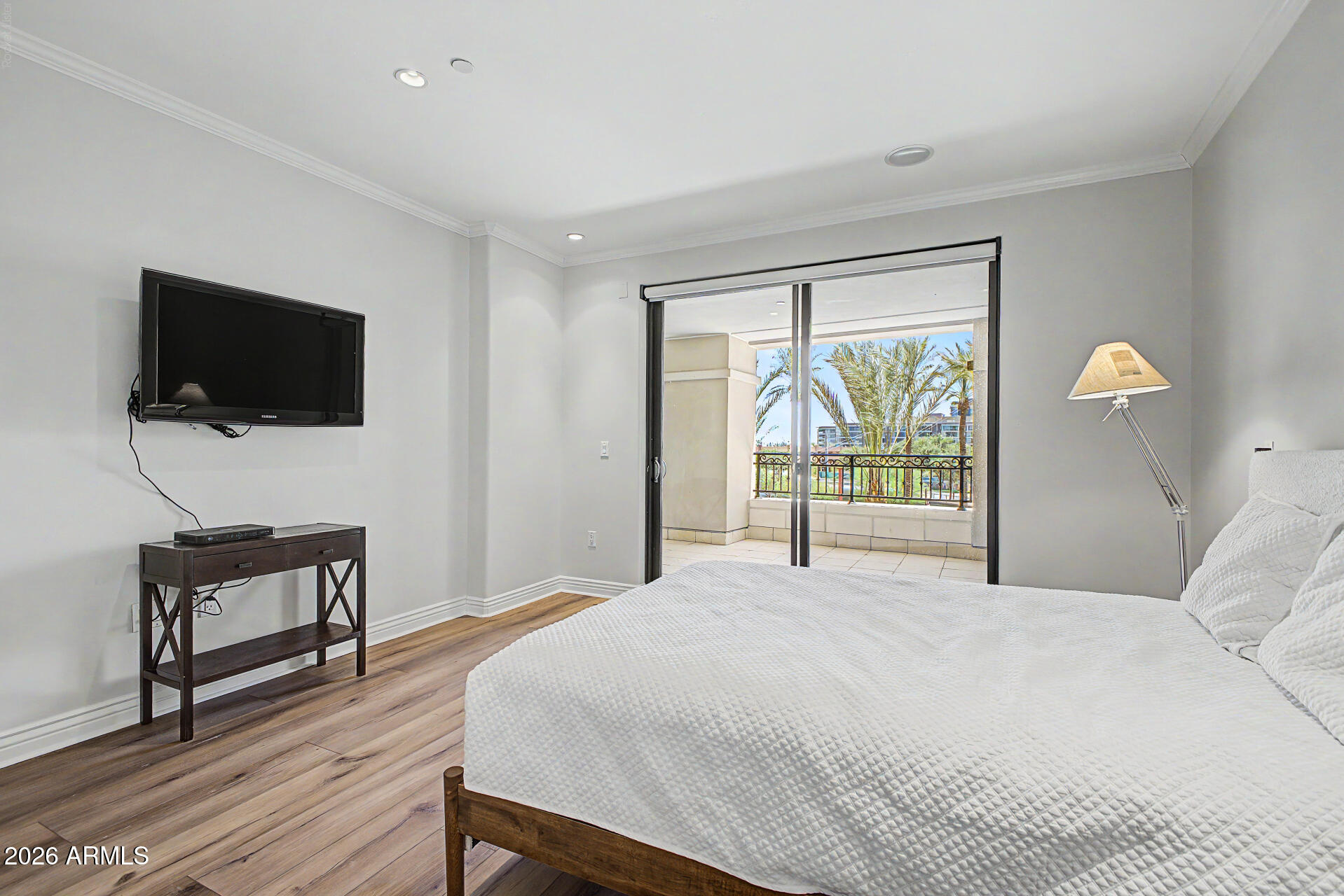 7175 E CAMELBACK Road 309