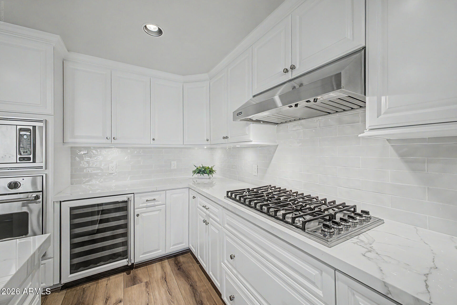 7175 E CAMELBACK Road 309
