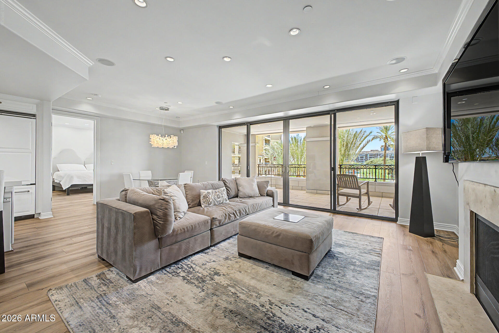 7175 E CAMELBACK Road 309