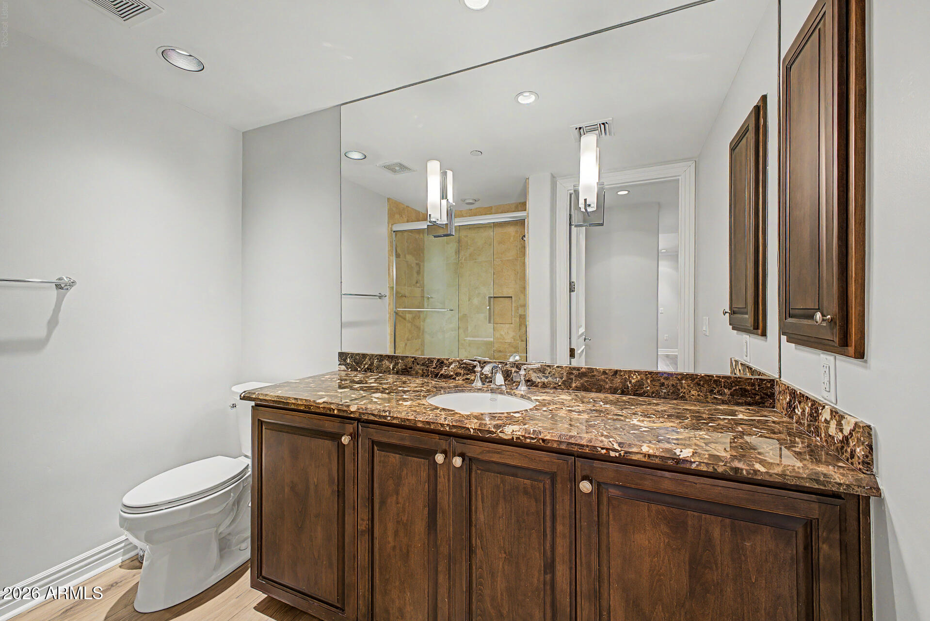 7175 E CAMELBACK Road 309