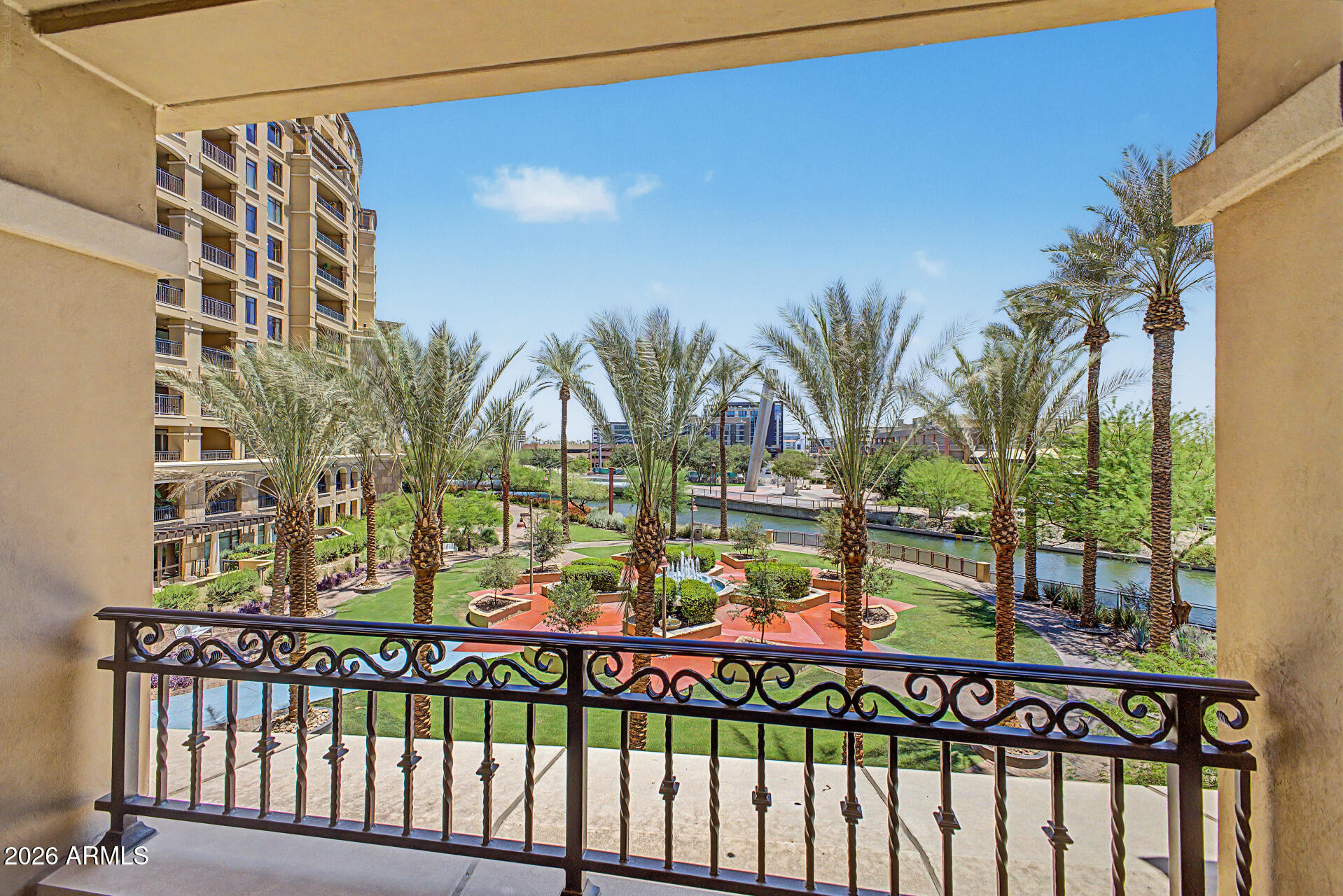 7175 E CAMELBACK Road 309