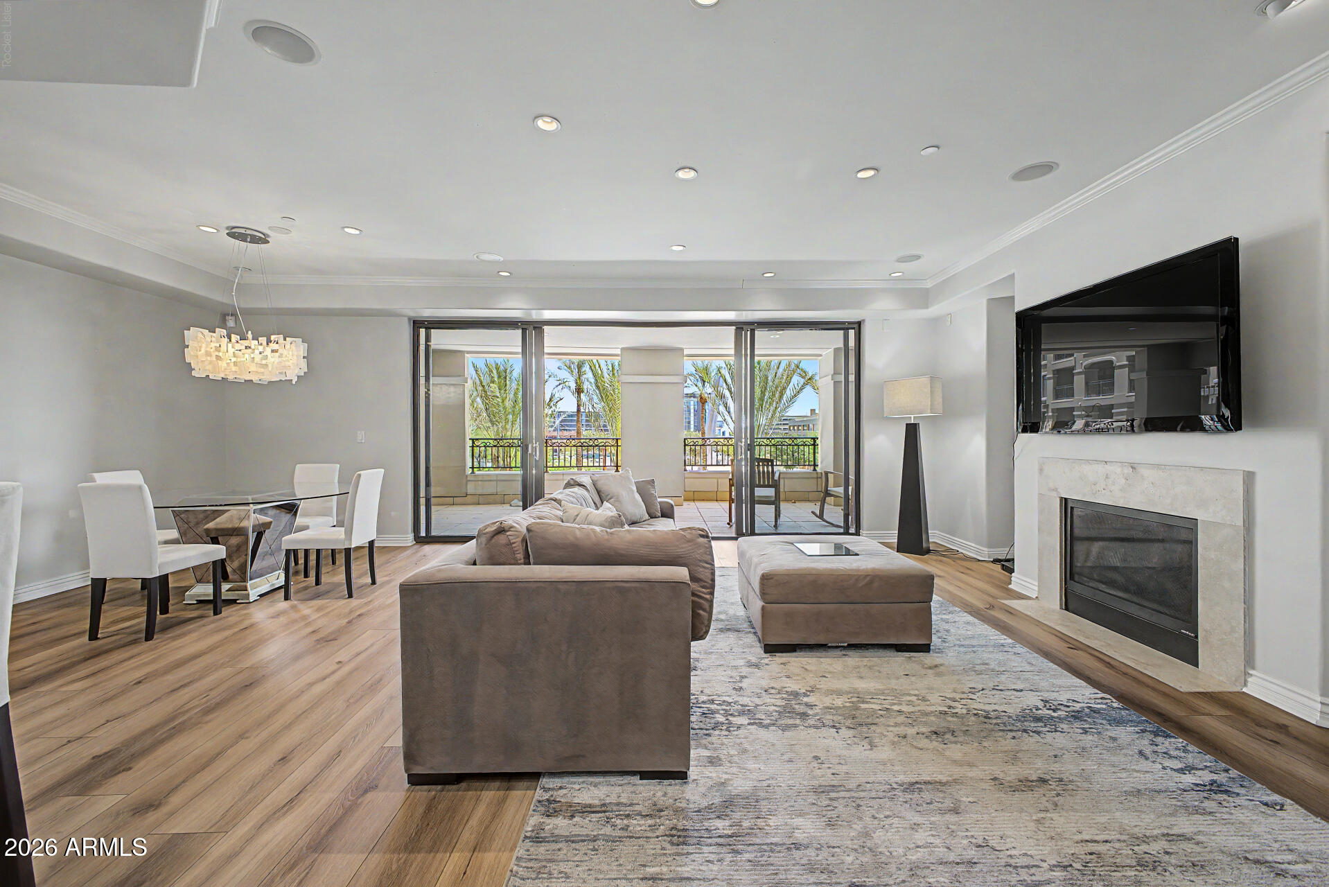 7175 E CAMELBACK Road 309
