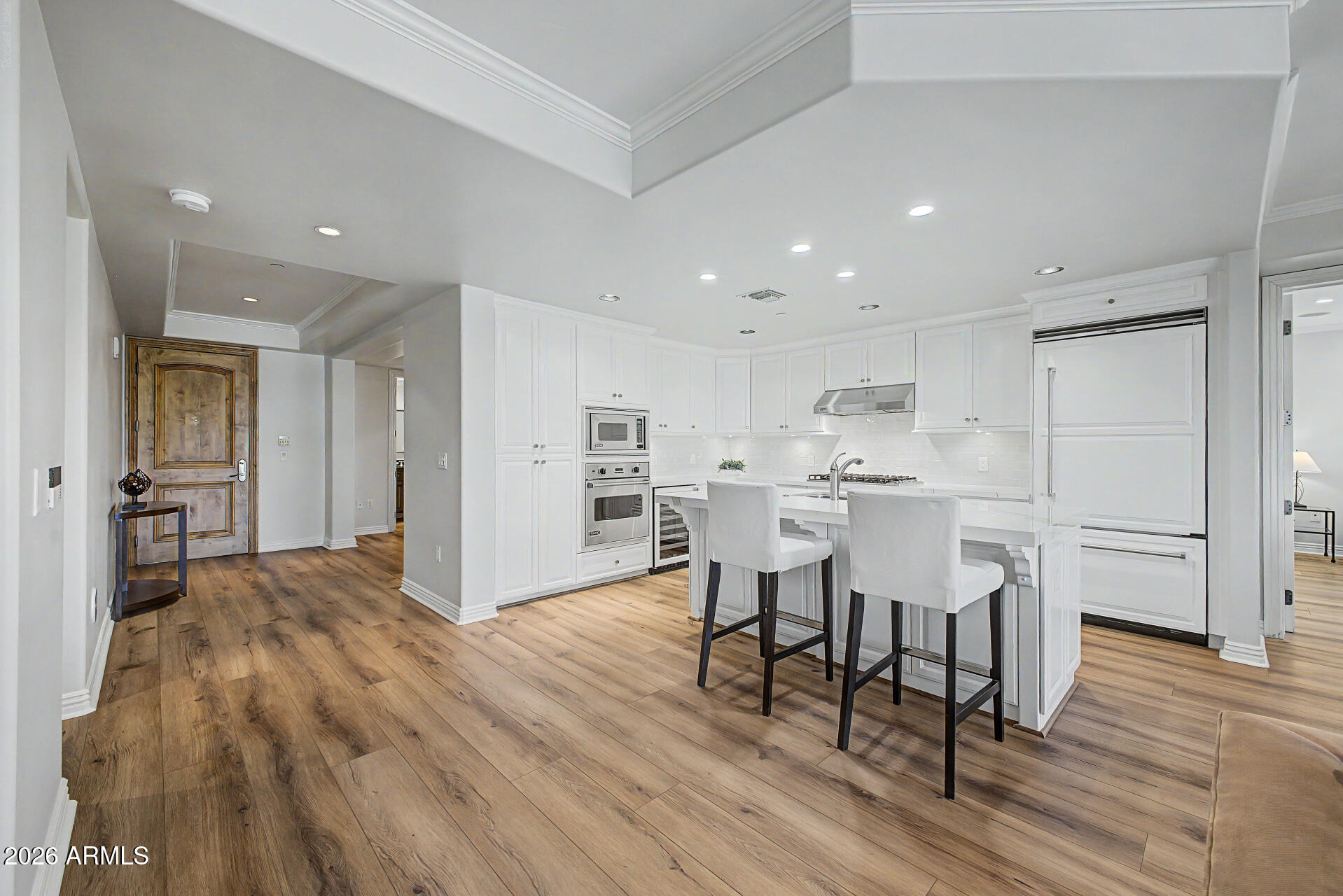 7175 E CAMELBACK Road 309