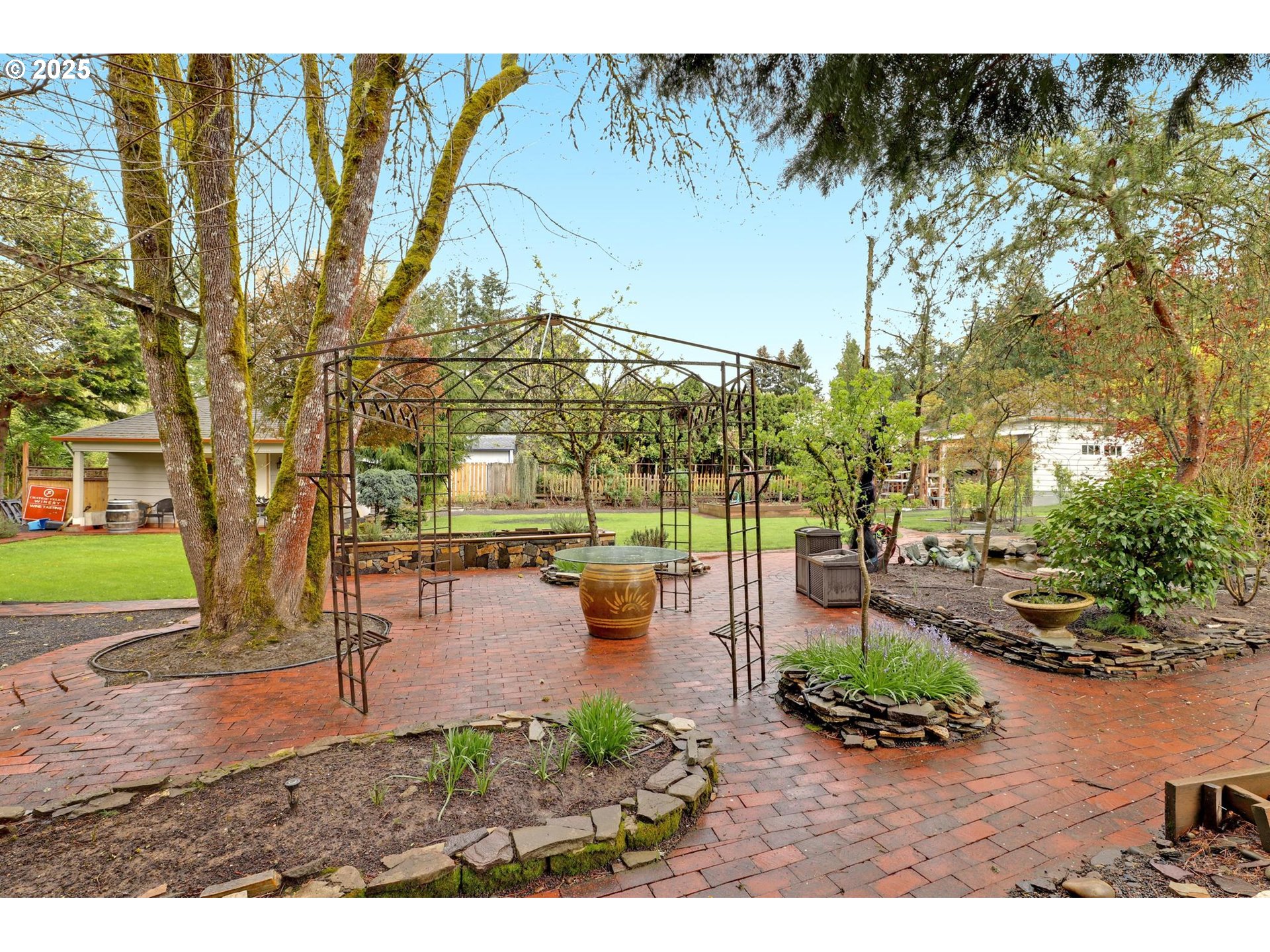 8535 SW BIRCHWOOD RD