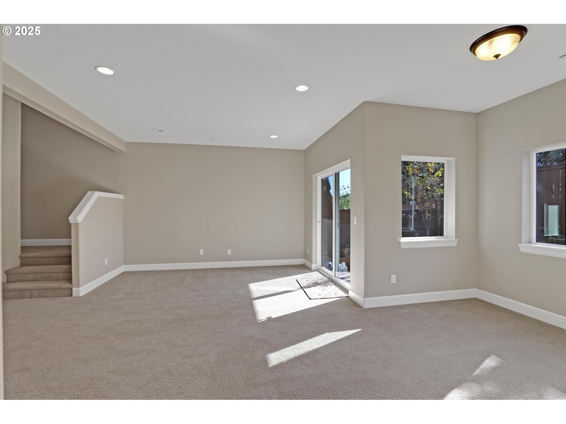 10626 NW GLENMORE WAY