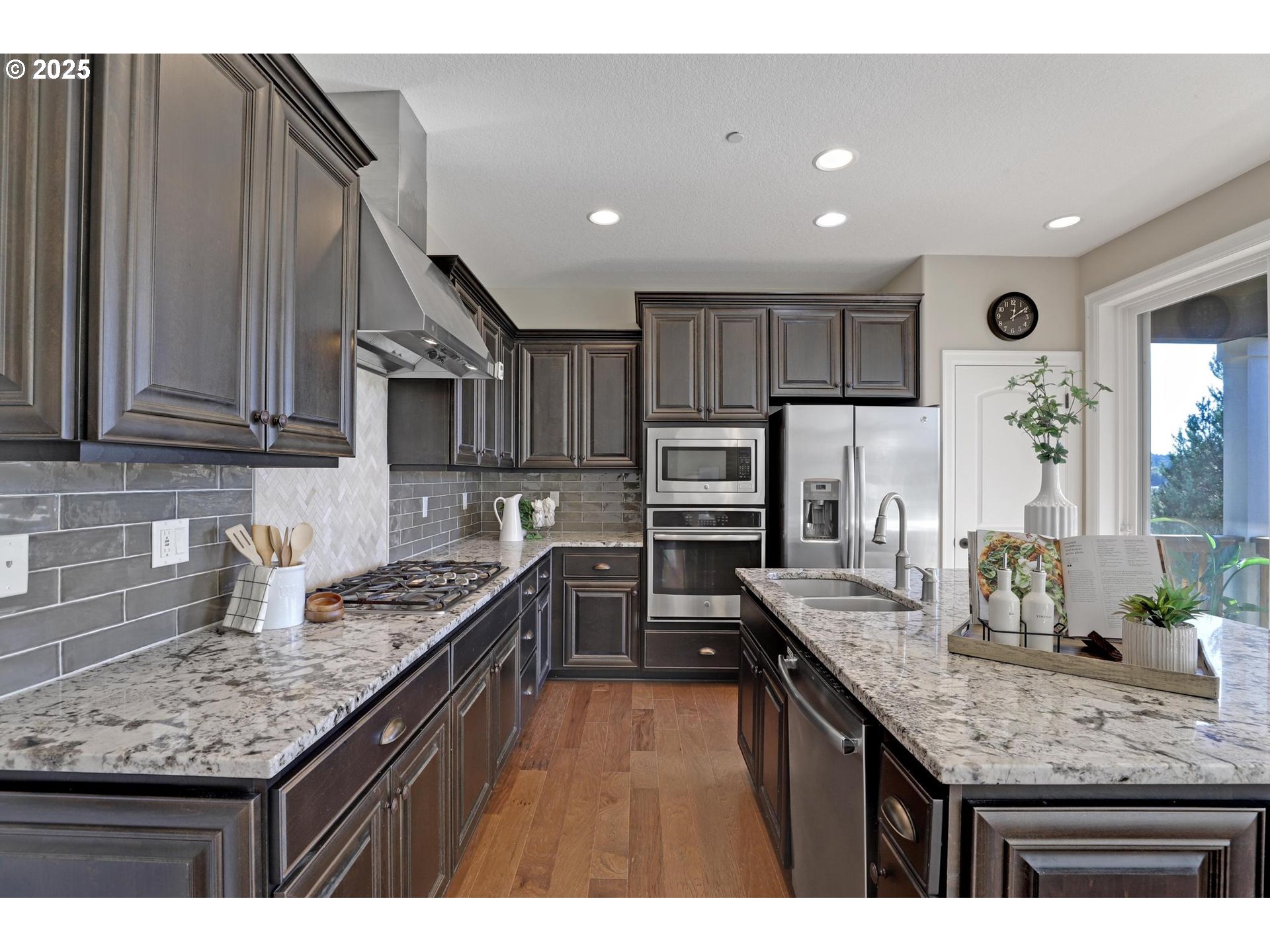 10626 NW GLENMORE WAY