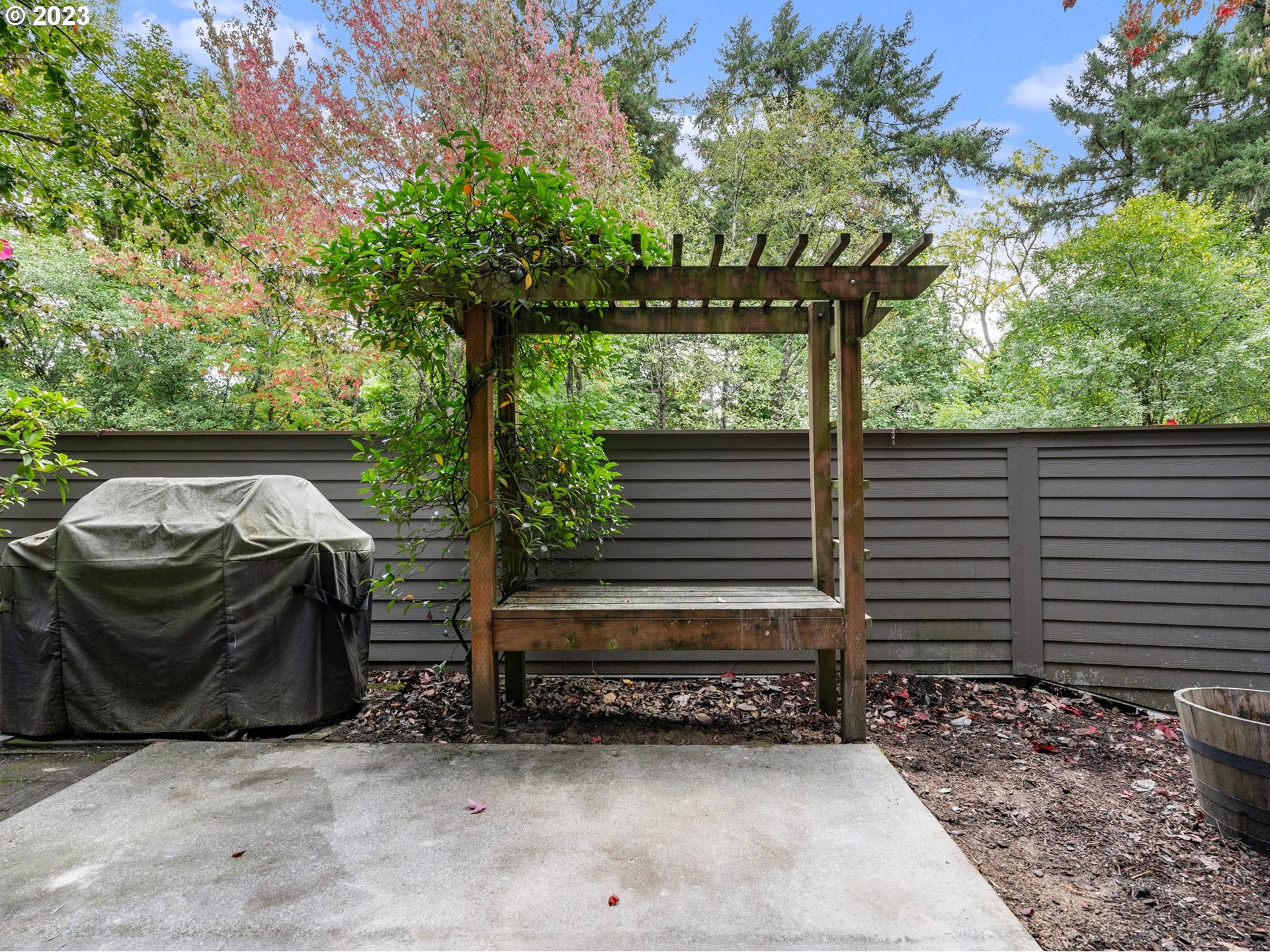 2403 SW NEBRASKA ST 14