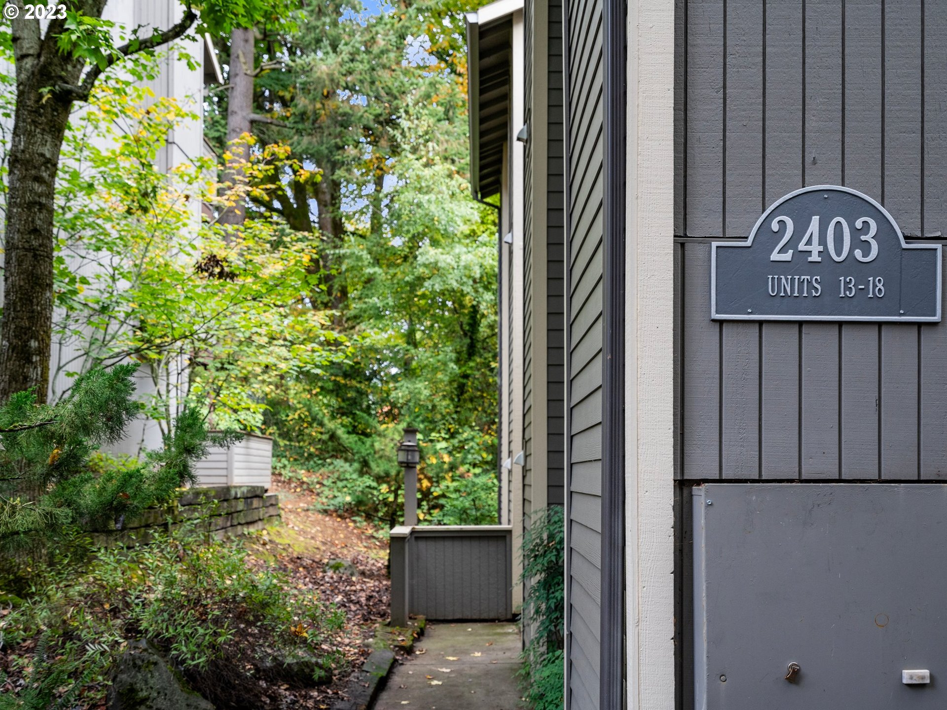 2403 SW NEBRASKA ST 14