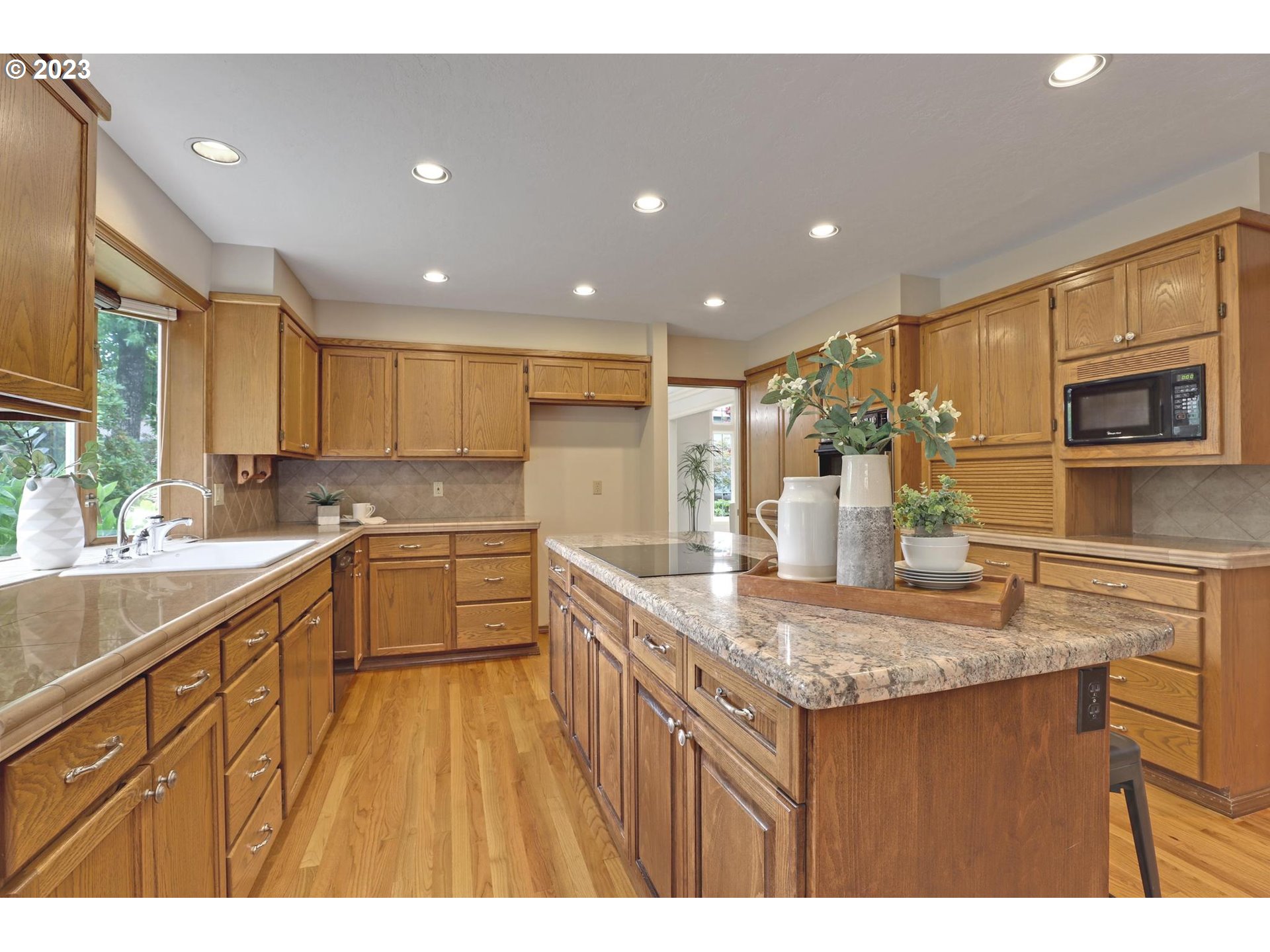 3036 NW BAUER WOODS DR