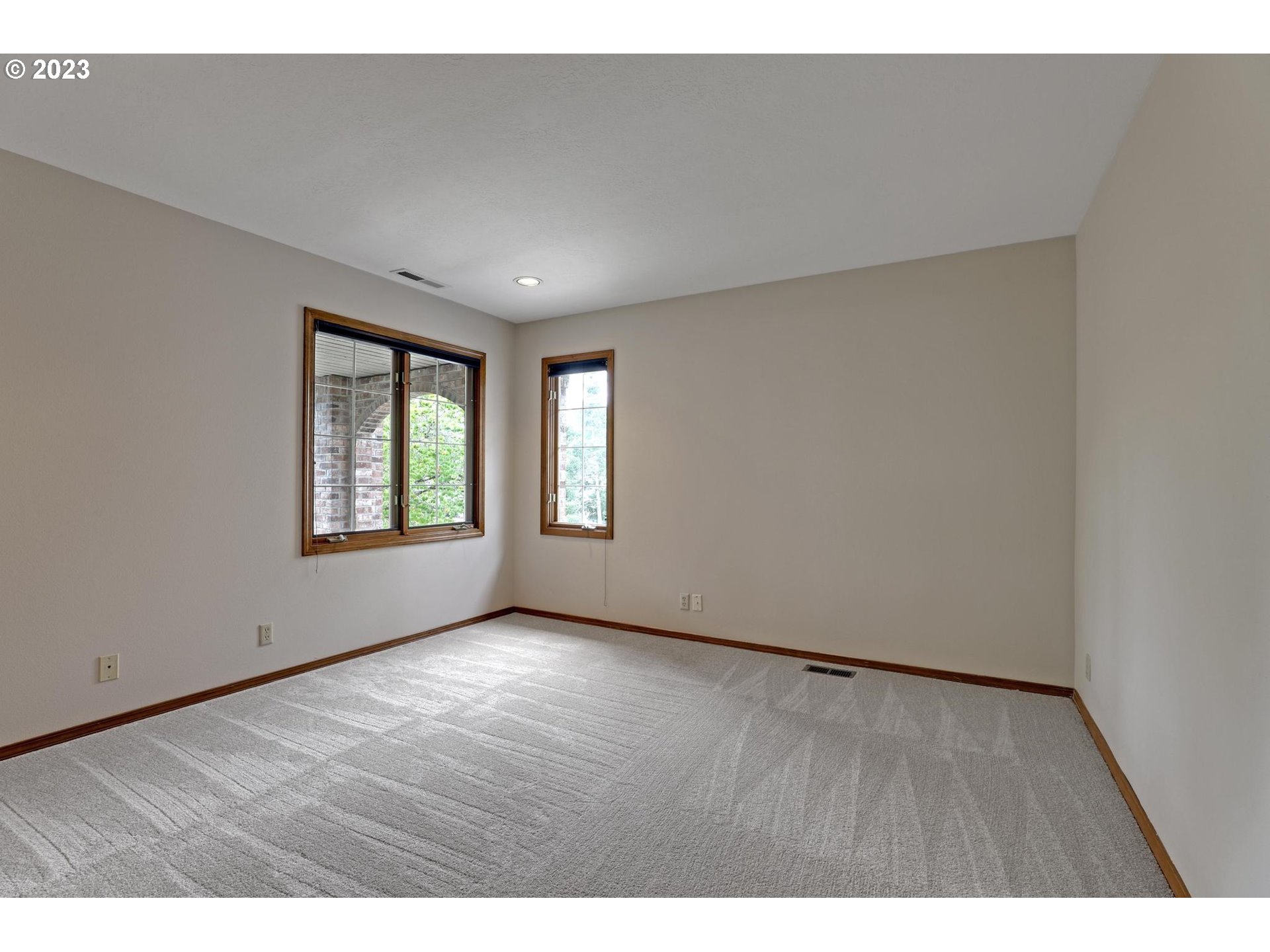 3036 NW BAUER WOODS DR