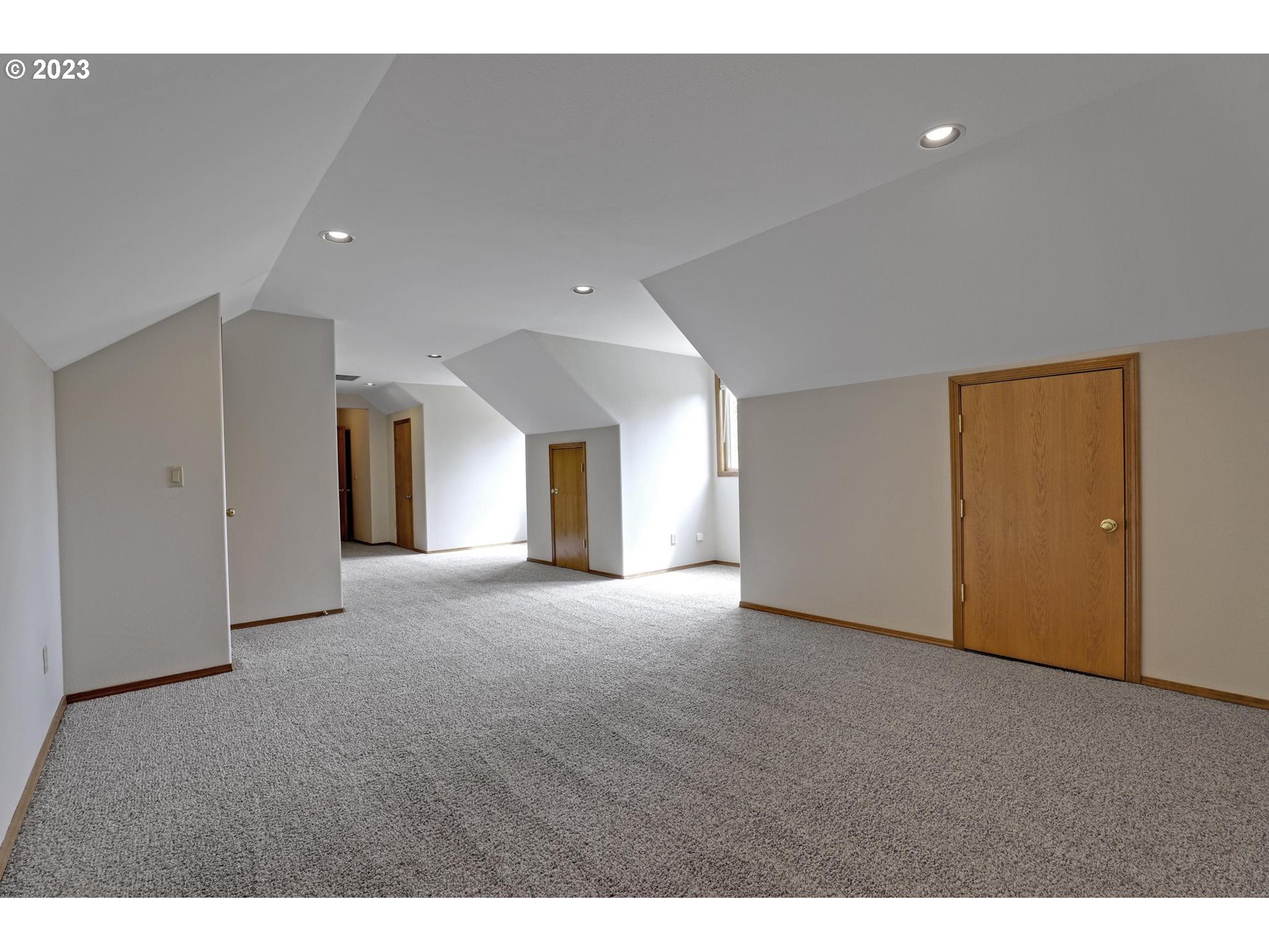 3036 NW BAUER WOODS DR