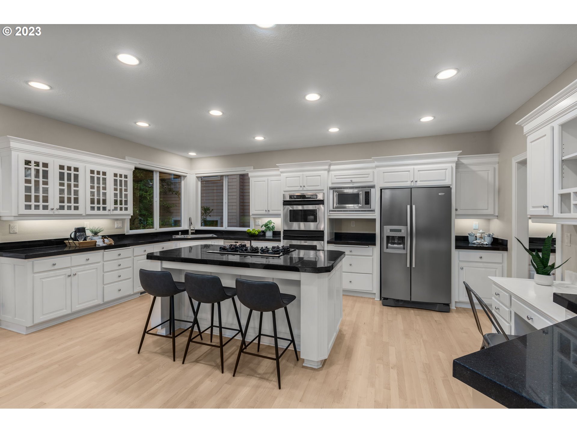 12563 NW LILYWOOD DR