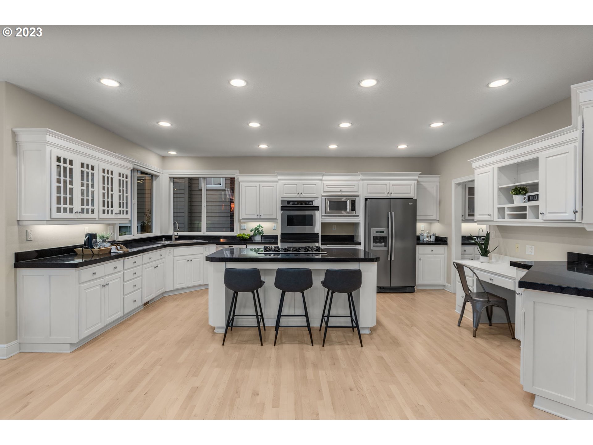 12563 NW LILYWOOD DR