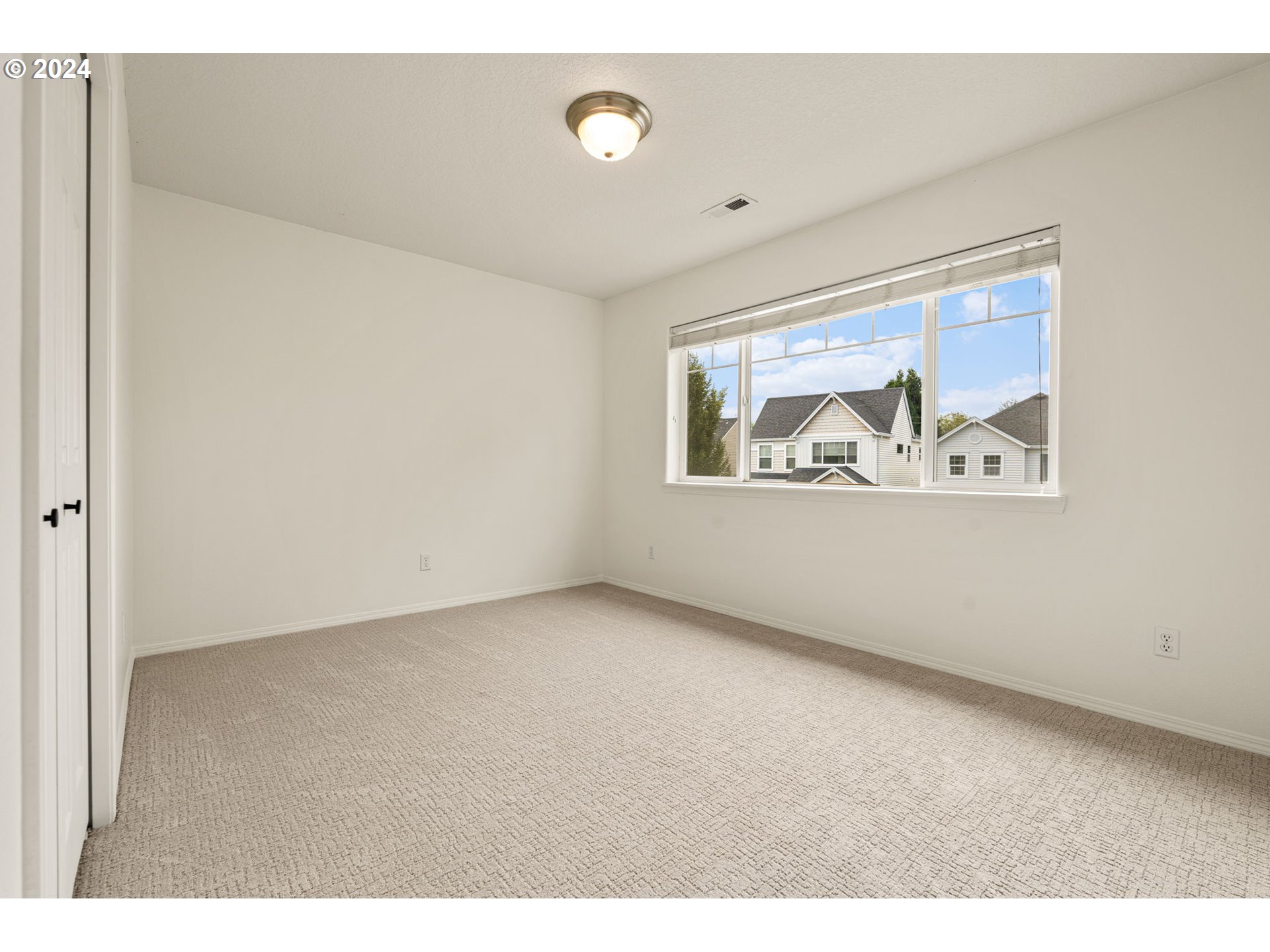 17358 NW GOLD CANYON LN