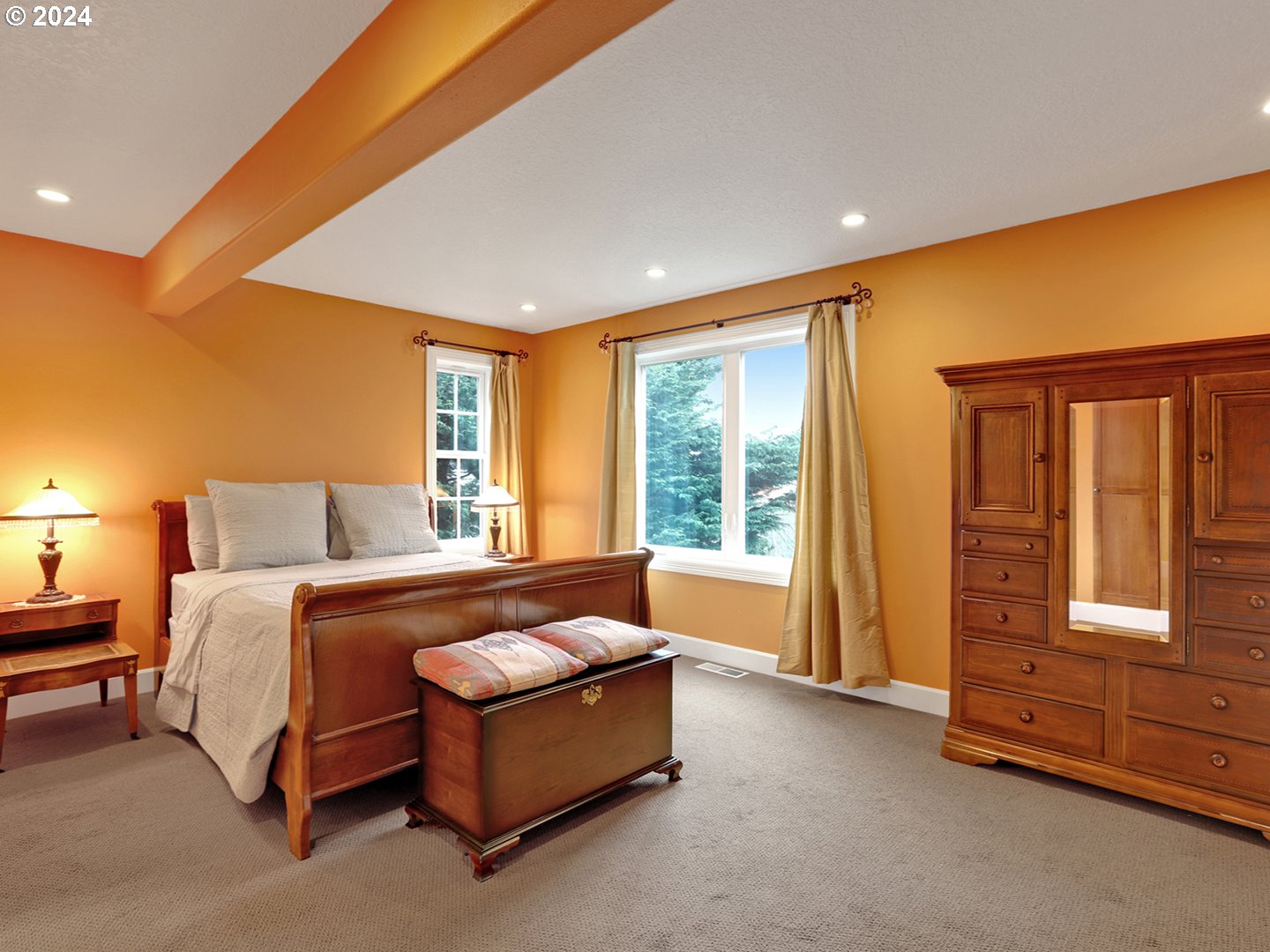 8033 NW HAZELTINE ST