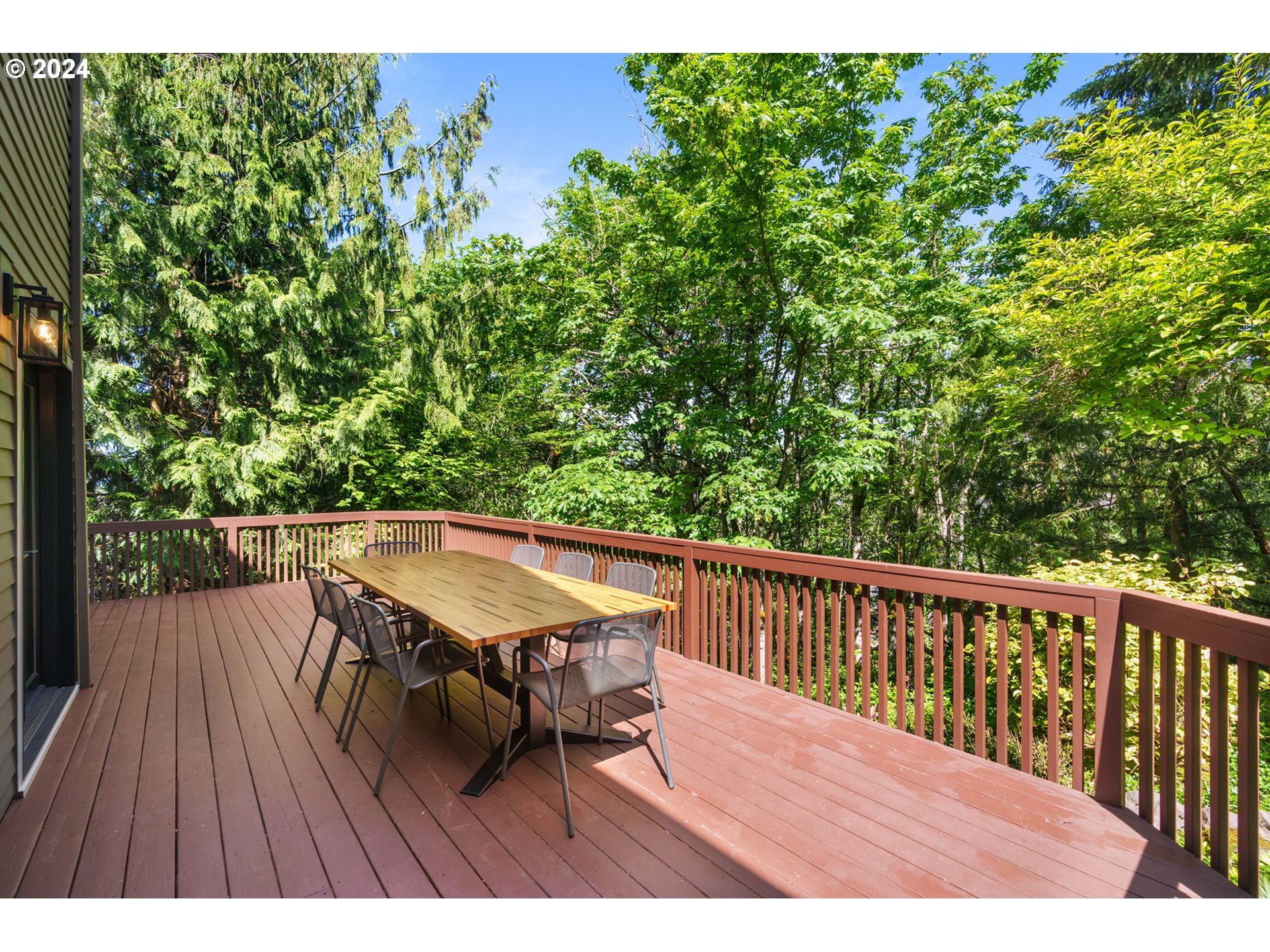 9537 NW BARTHOLOMEW DR