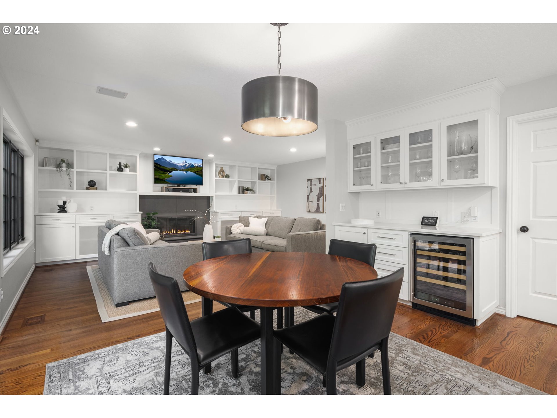 9537 NW BARTHOLOMEW DR