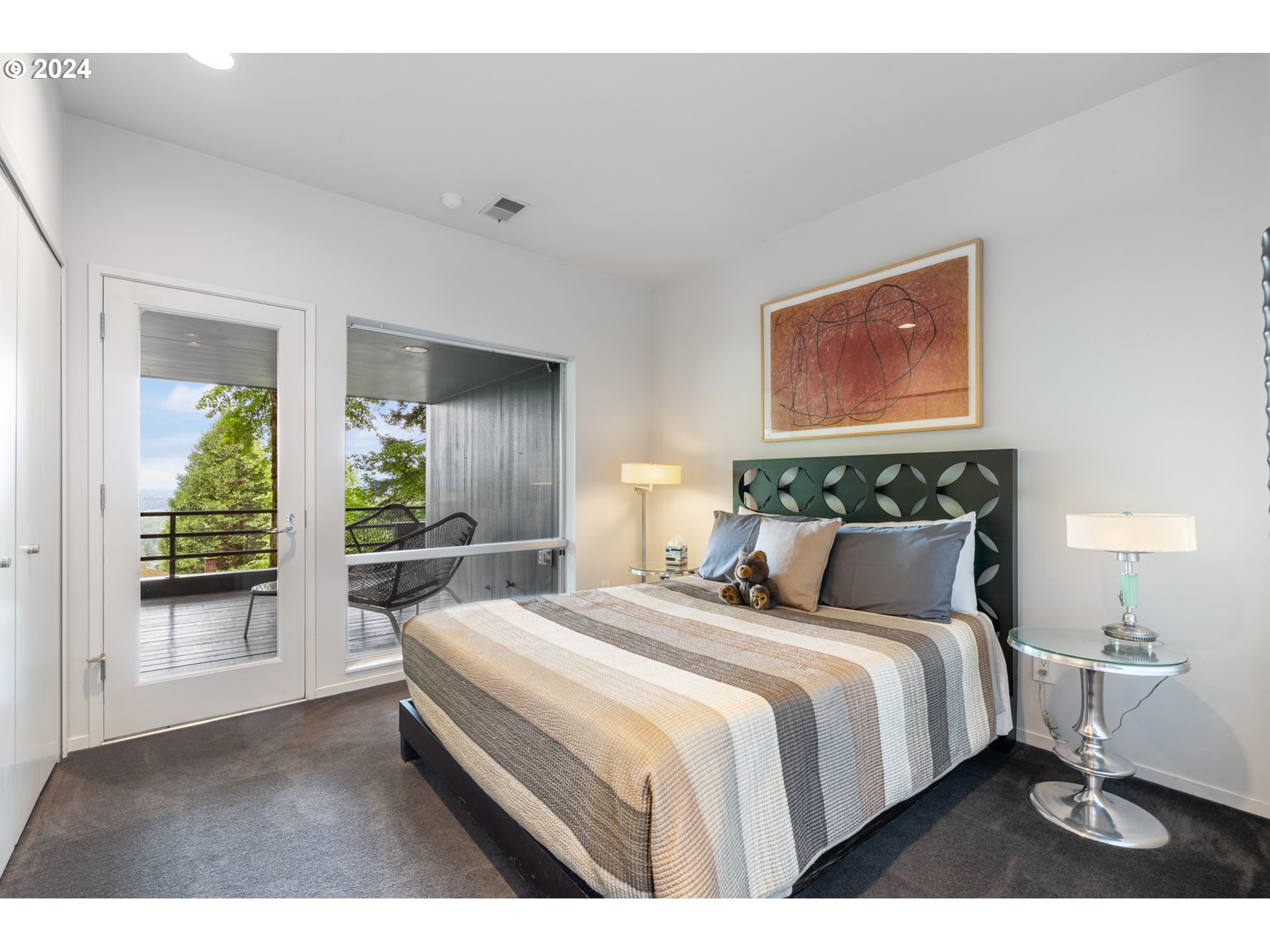 8369 SW MAPLERIDGE DR